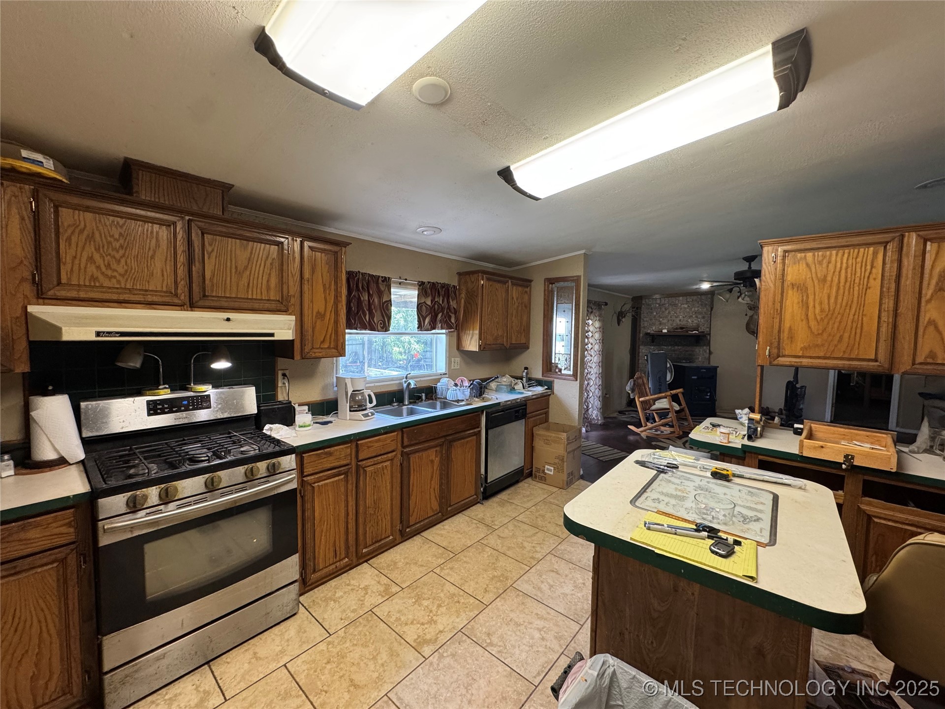 758 S Buffalo Road Property Photo 10