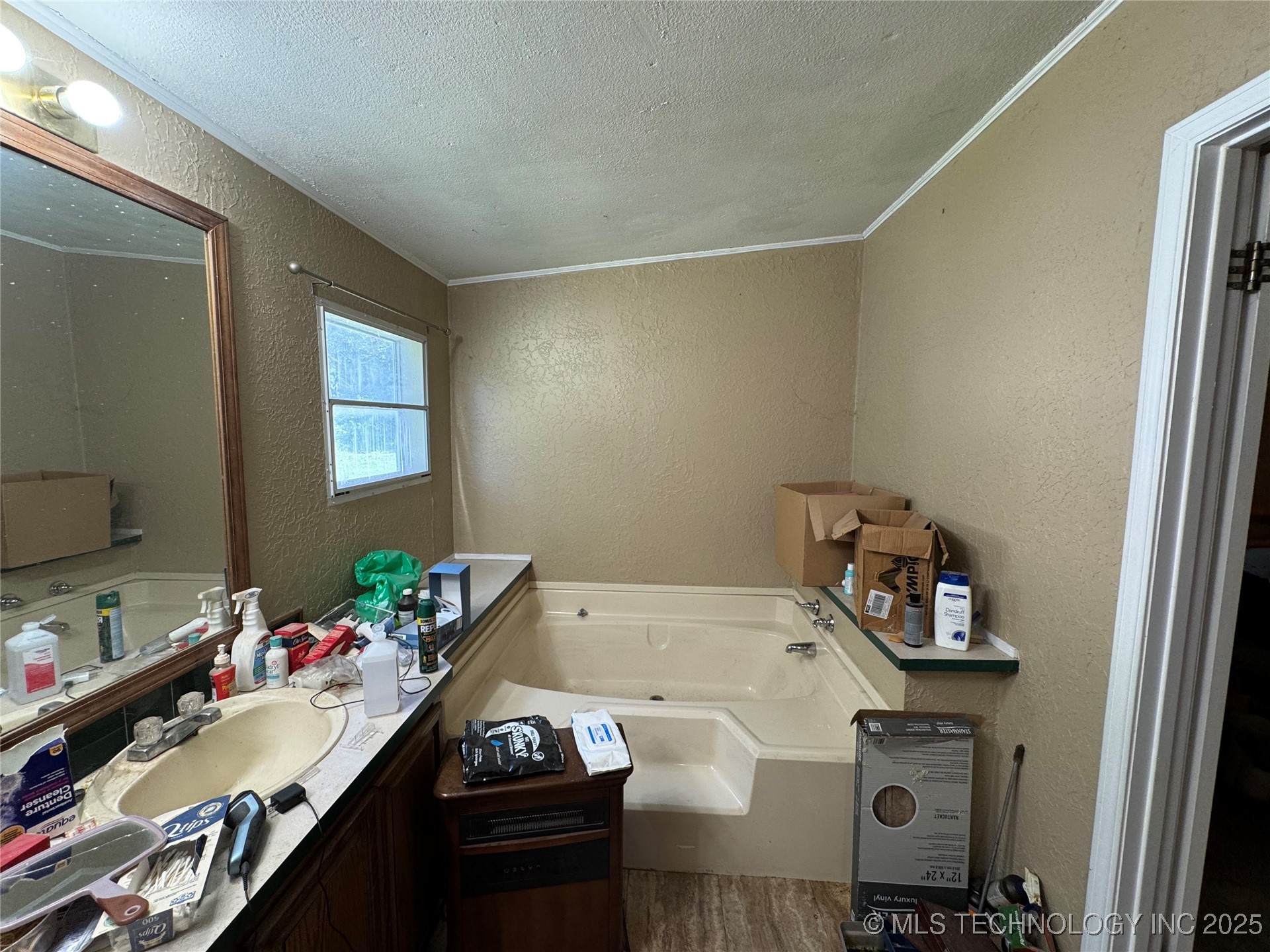 758 S Buffalo Road Property Photo 18