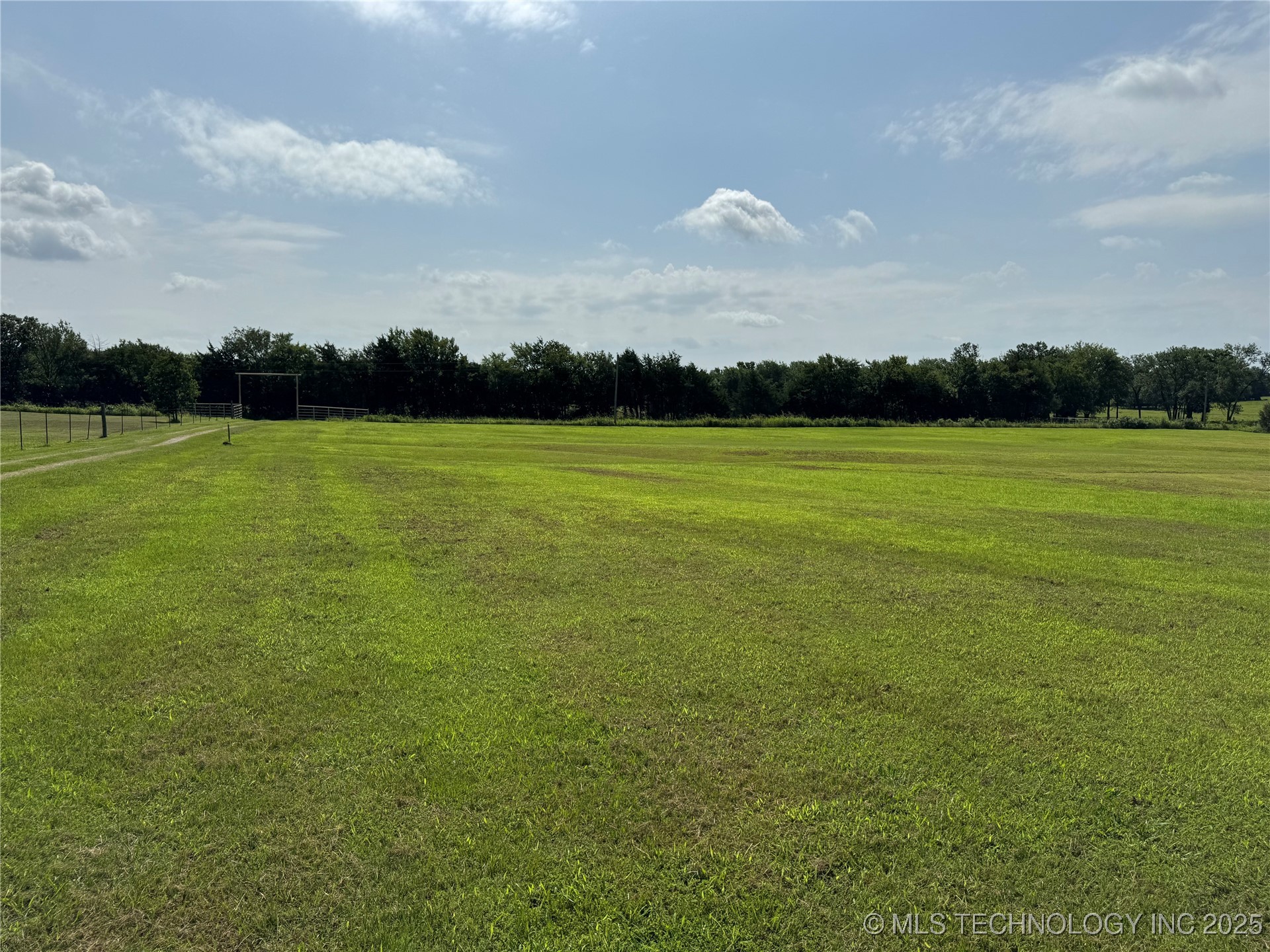 758 S Buffalo Road Property Photo 38