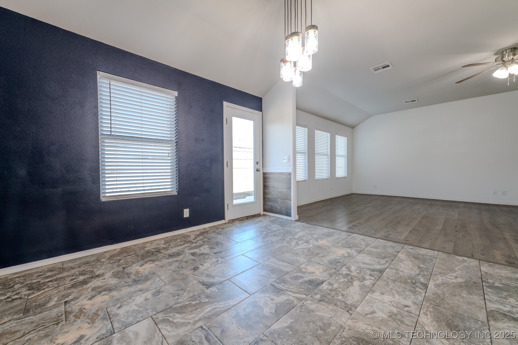 5811 E 146th Place S Property Photo 14