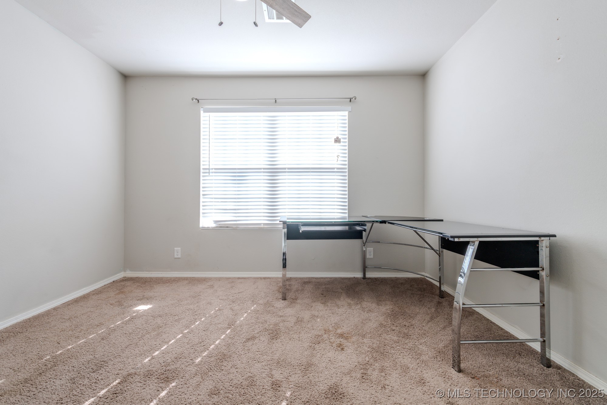 5811 E 146th Place S Property Photo 22