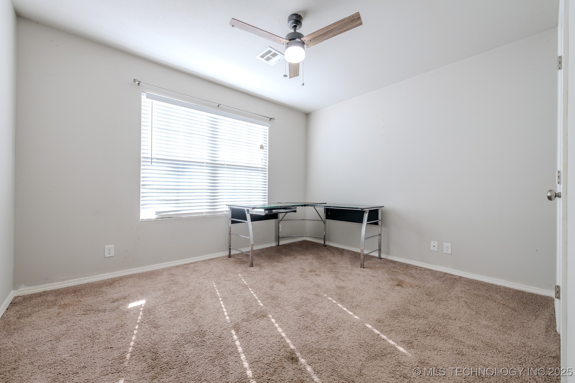 5811 E 146th Place S Property Photo 23