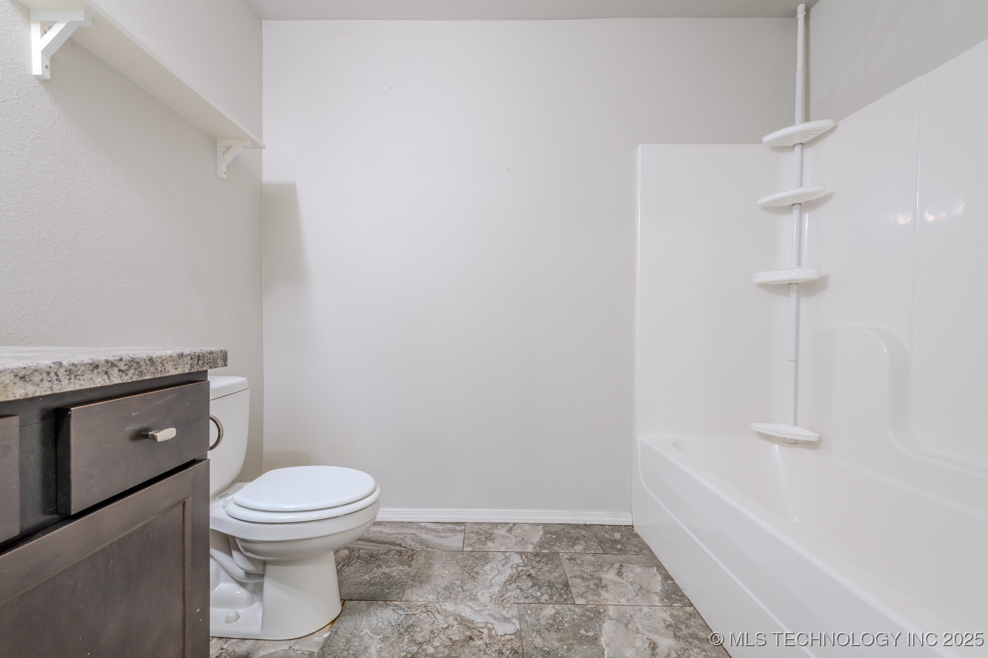 5811 E 146th Place S Property Photo 26