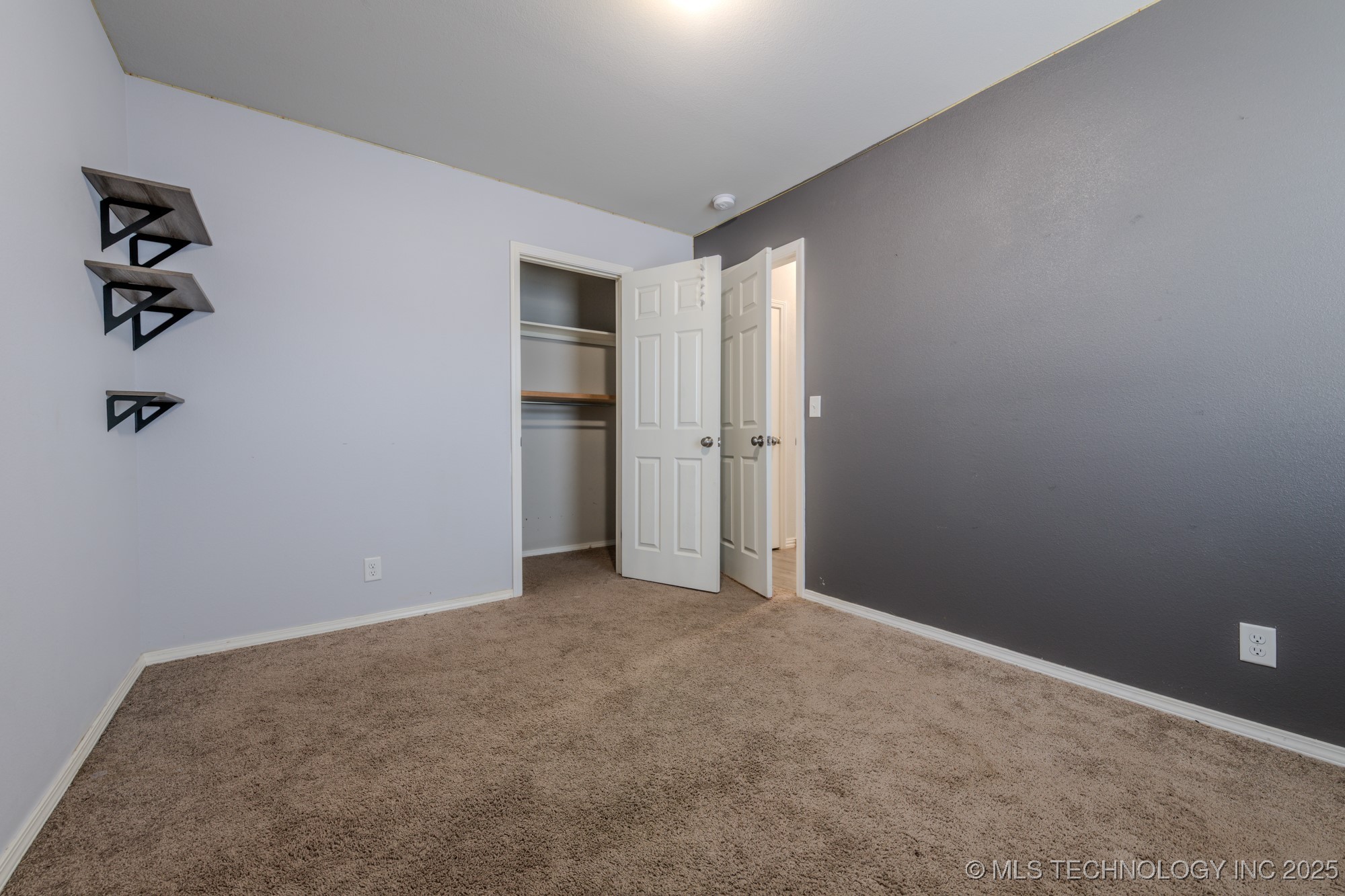 5811 E 146th Place S Property Photo 30