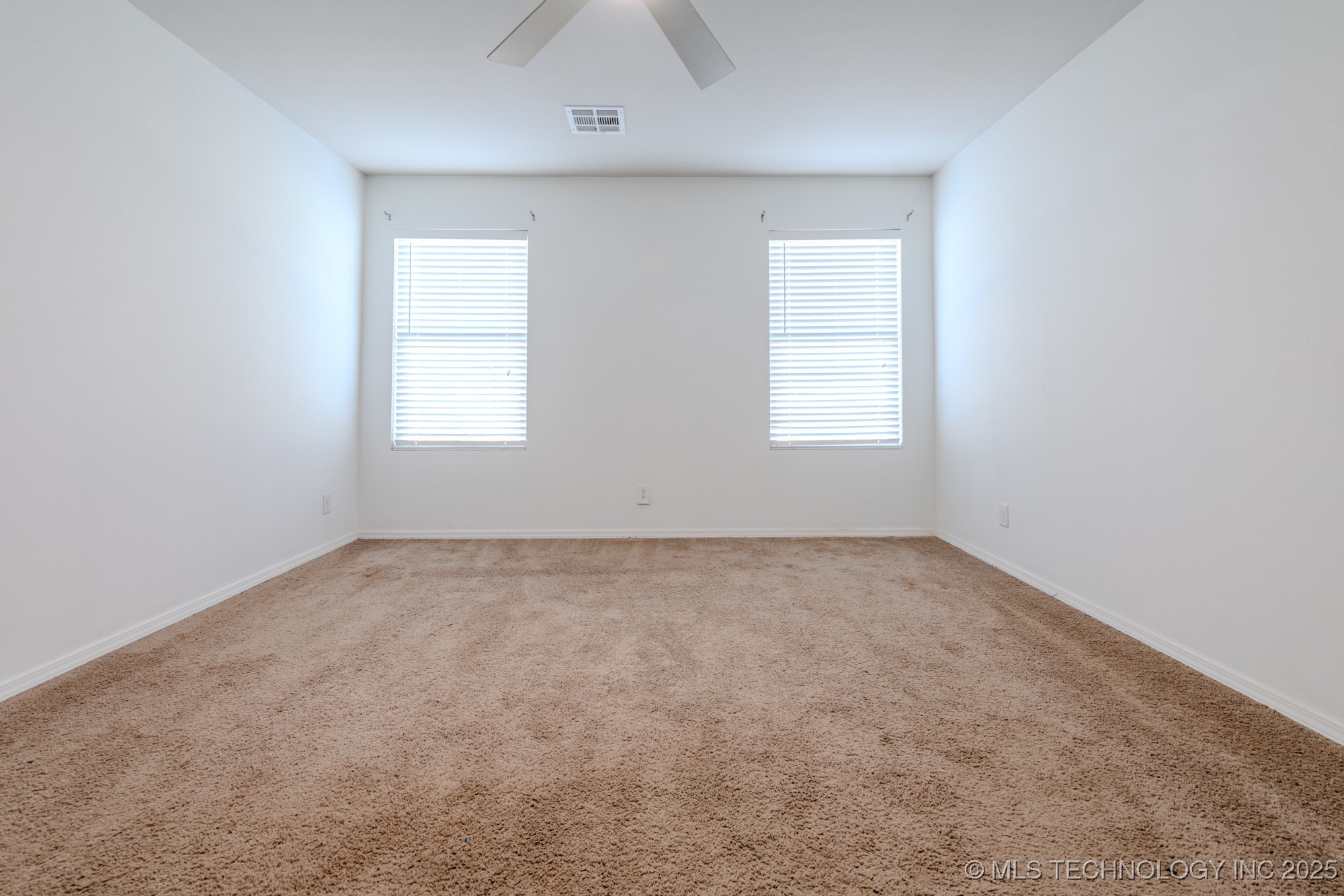 5811 E 146th Place S Property Photo 43