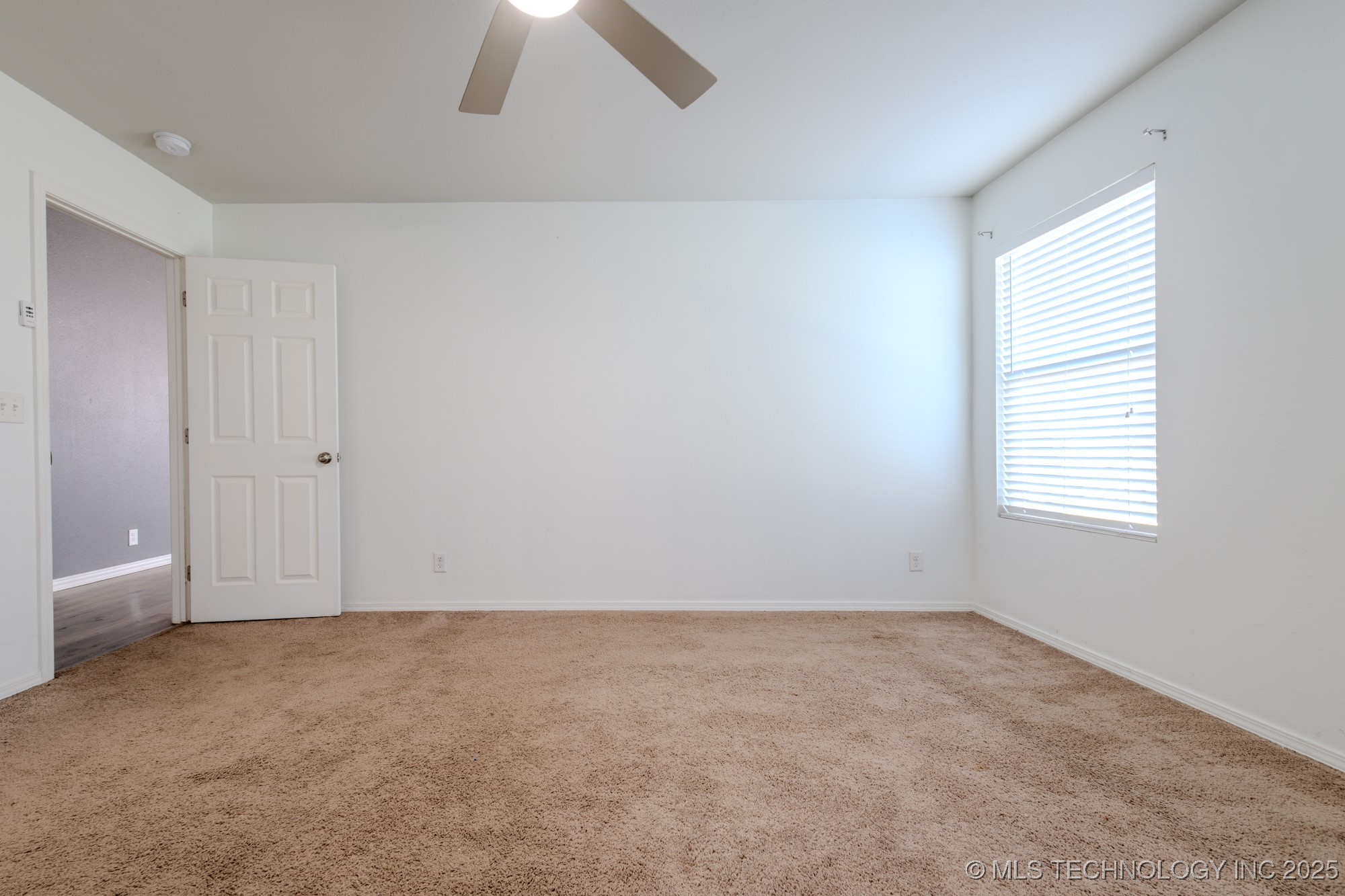 5811 E 146th Place S Property Photo 47