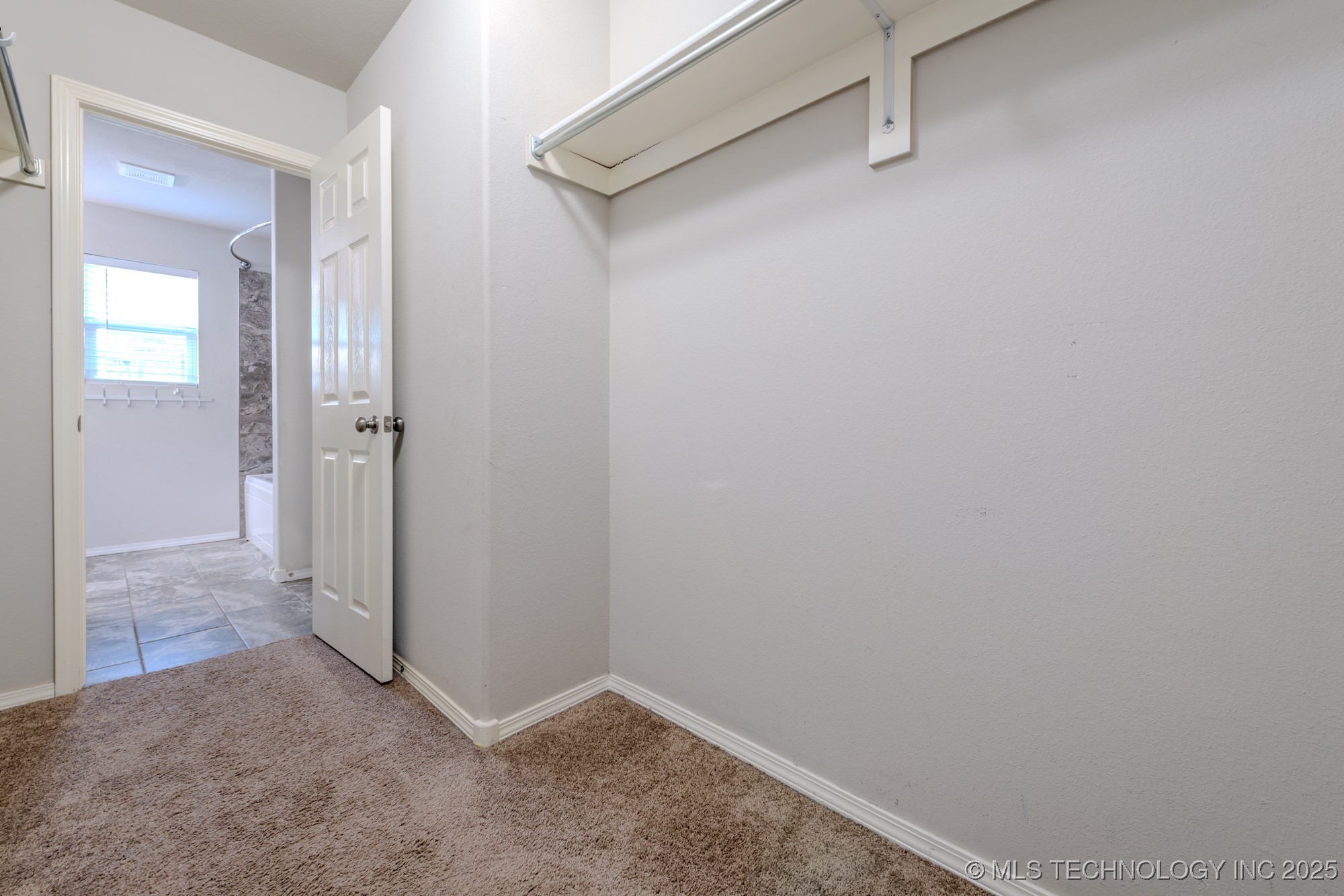 5811 E 146th Place S Property Photo 55