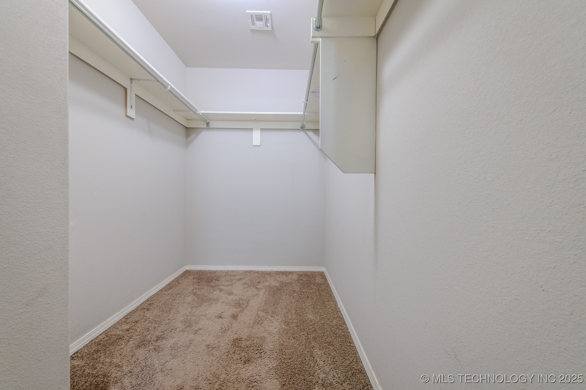 5811 E 146th Place S Property Photo 57