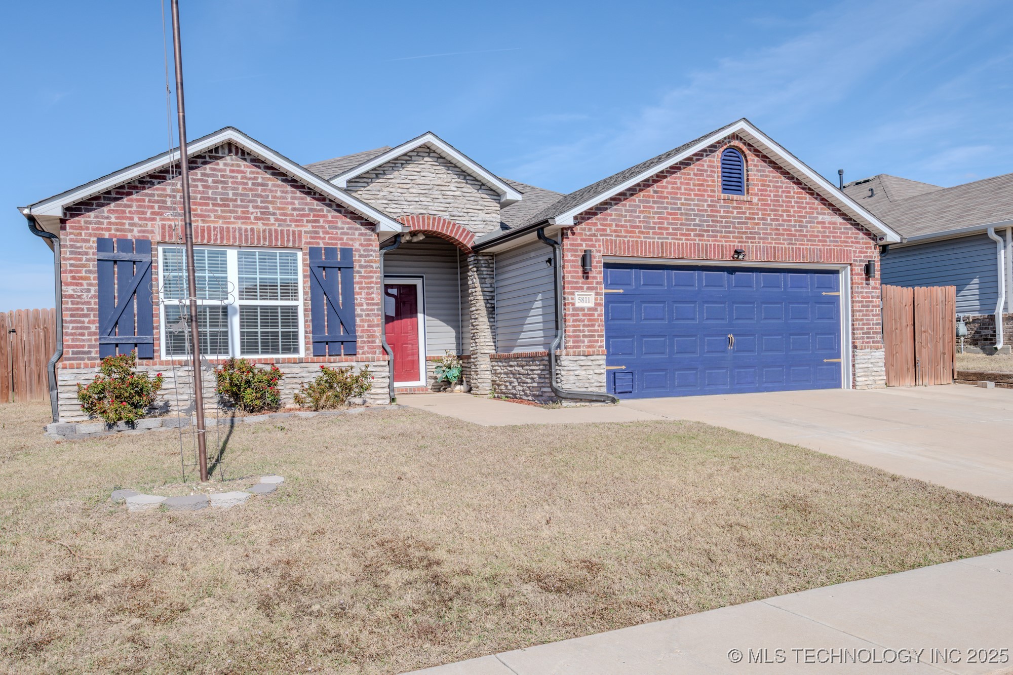 5811 E 146th Place S Property Photo 59