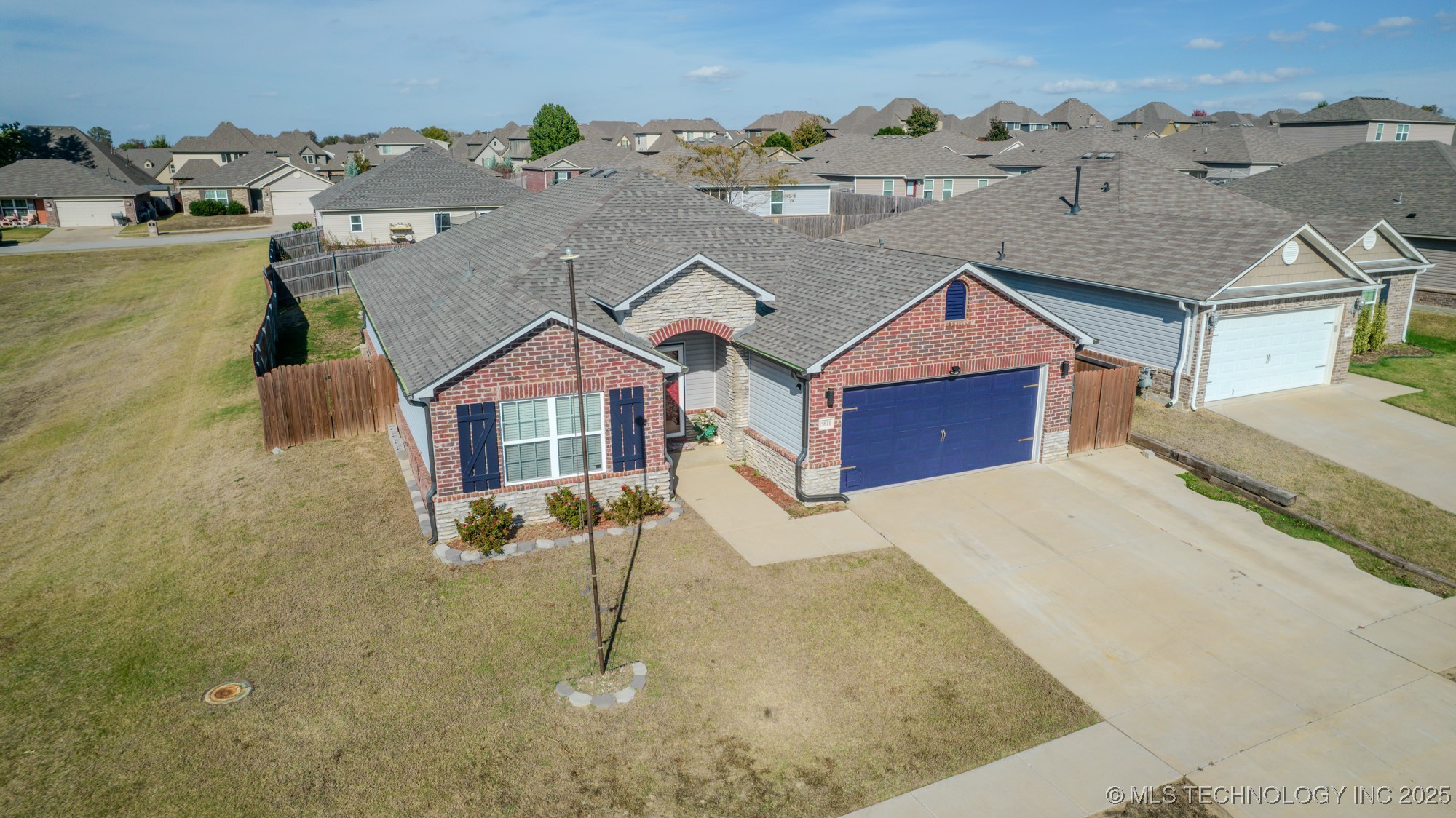 5811 E 146th Place S Property Photo 70