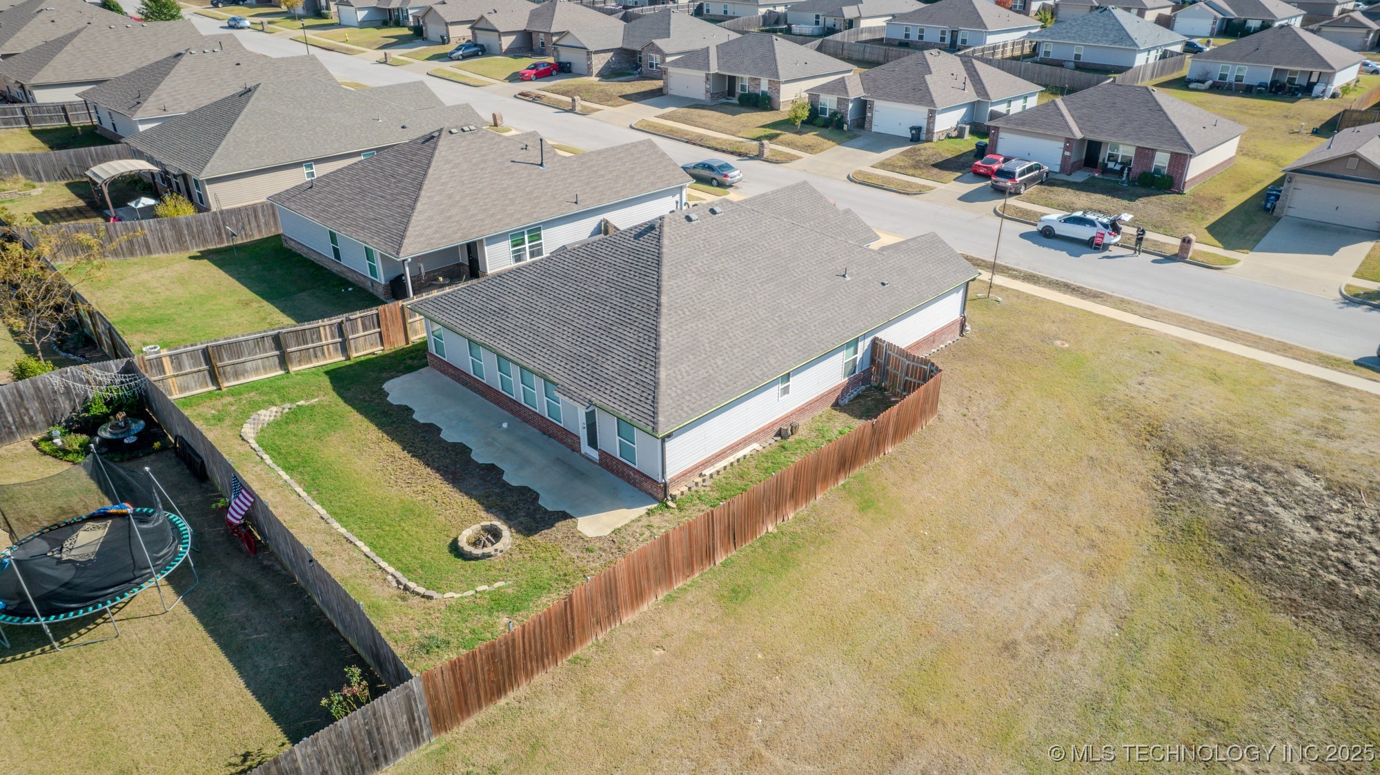 5811 E 146th Place S Property Photo 75