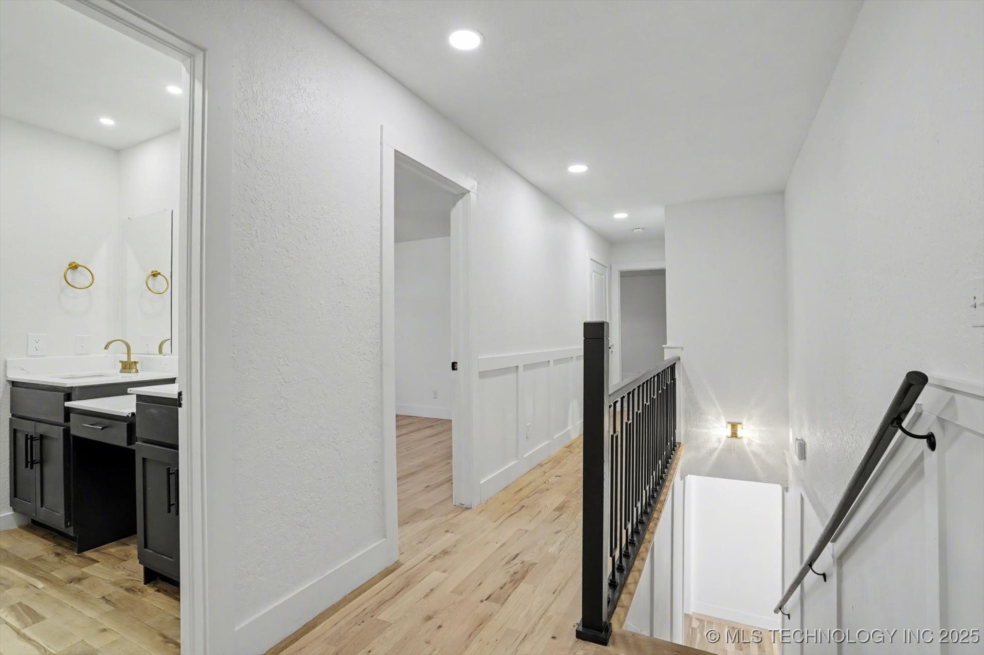 6903 E 63rd Street Property Photo 28