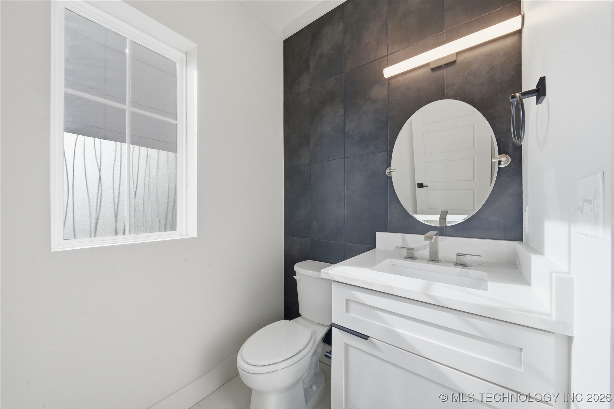 3767 S Riverside Drive E 3767 Property Photo 34