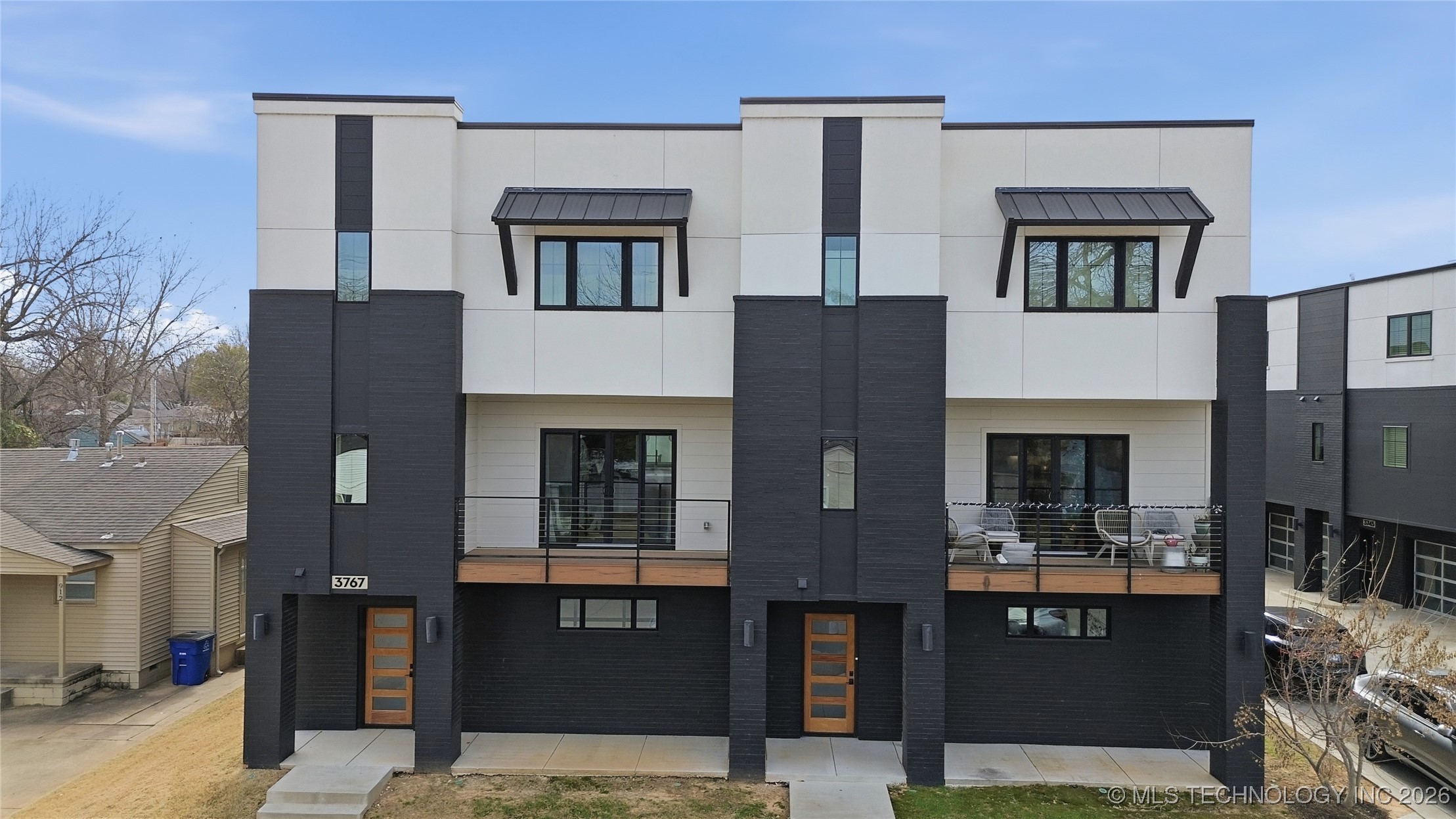 3767 S Riverside Drive E 3767 Property Photo 36