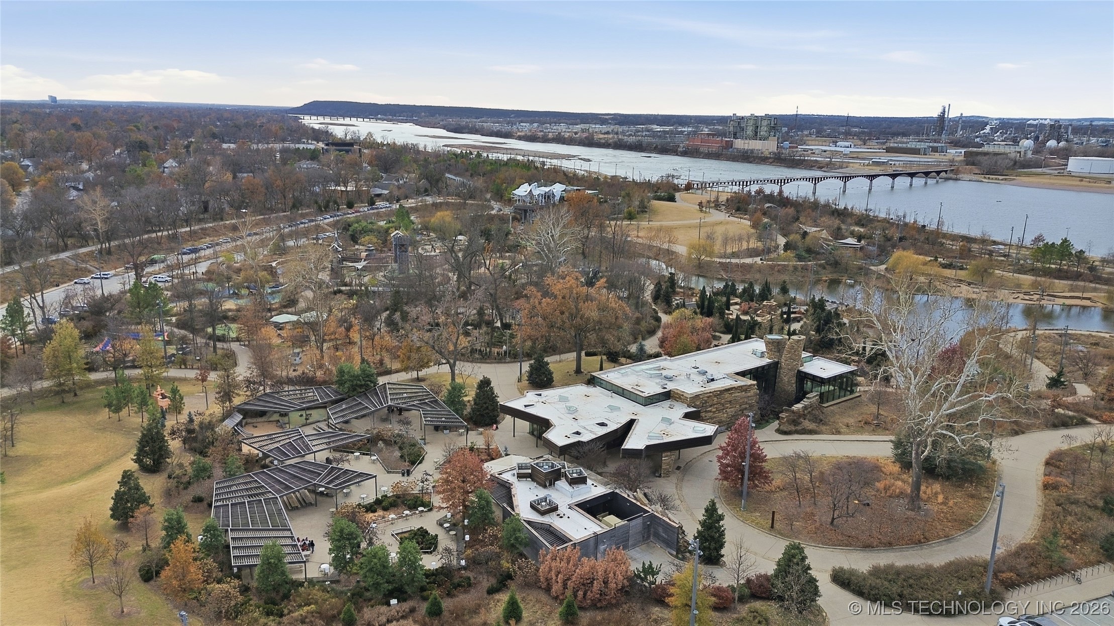 3767 S Riverside Drive E 3767 Property Photo 44