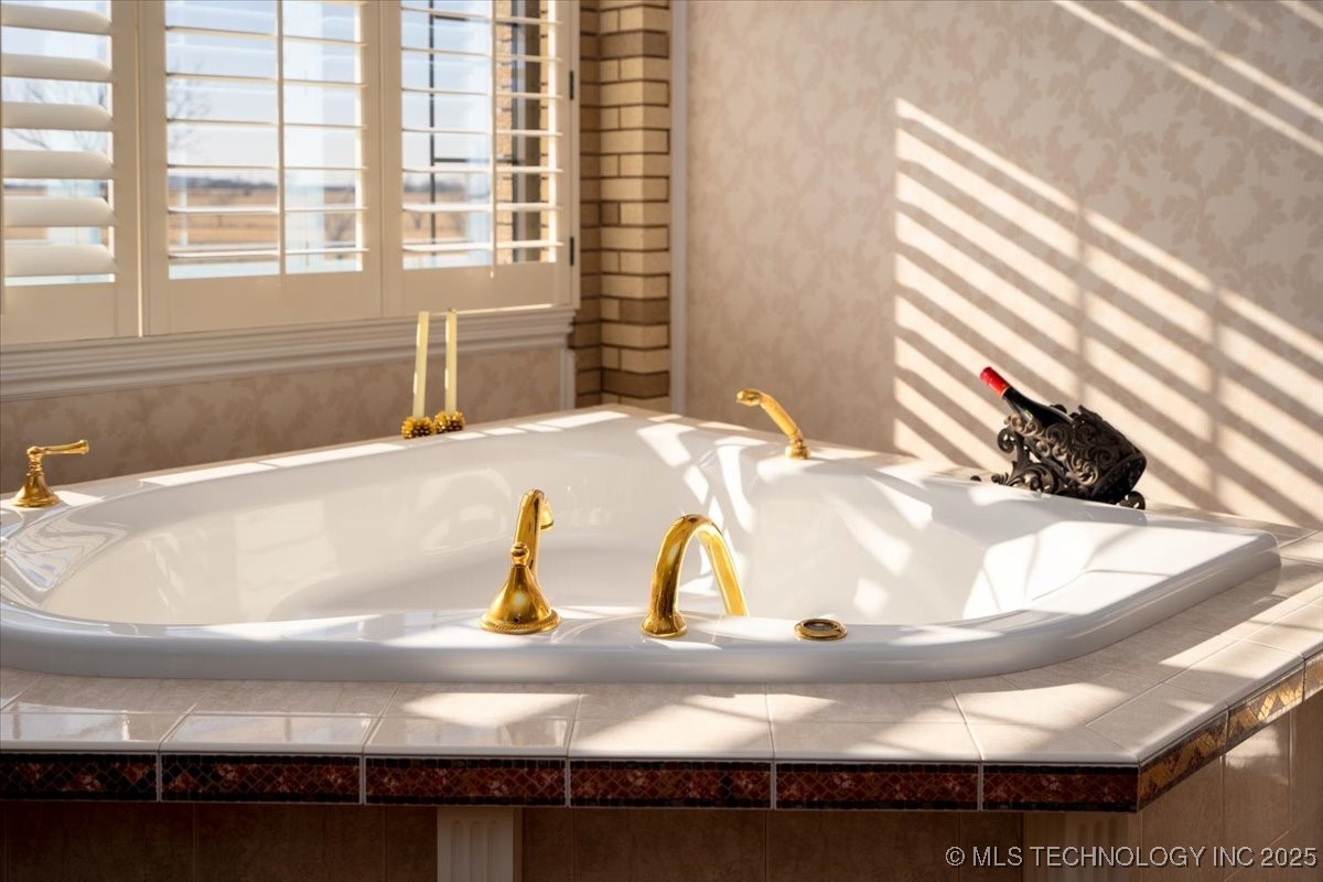 8350 W 590 Road S Property Photo 28