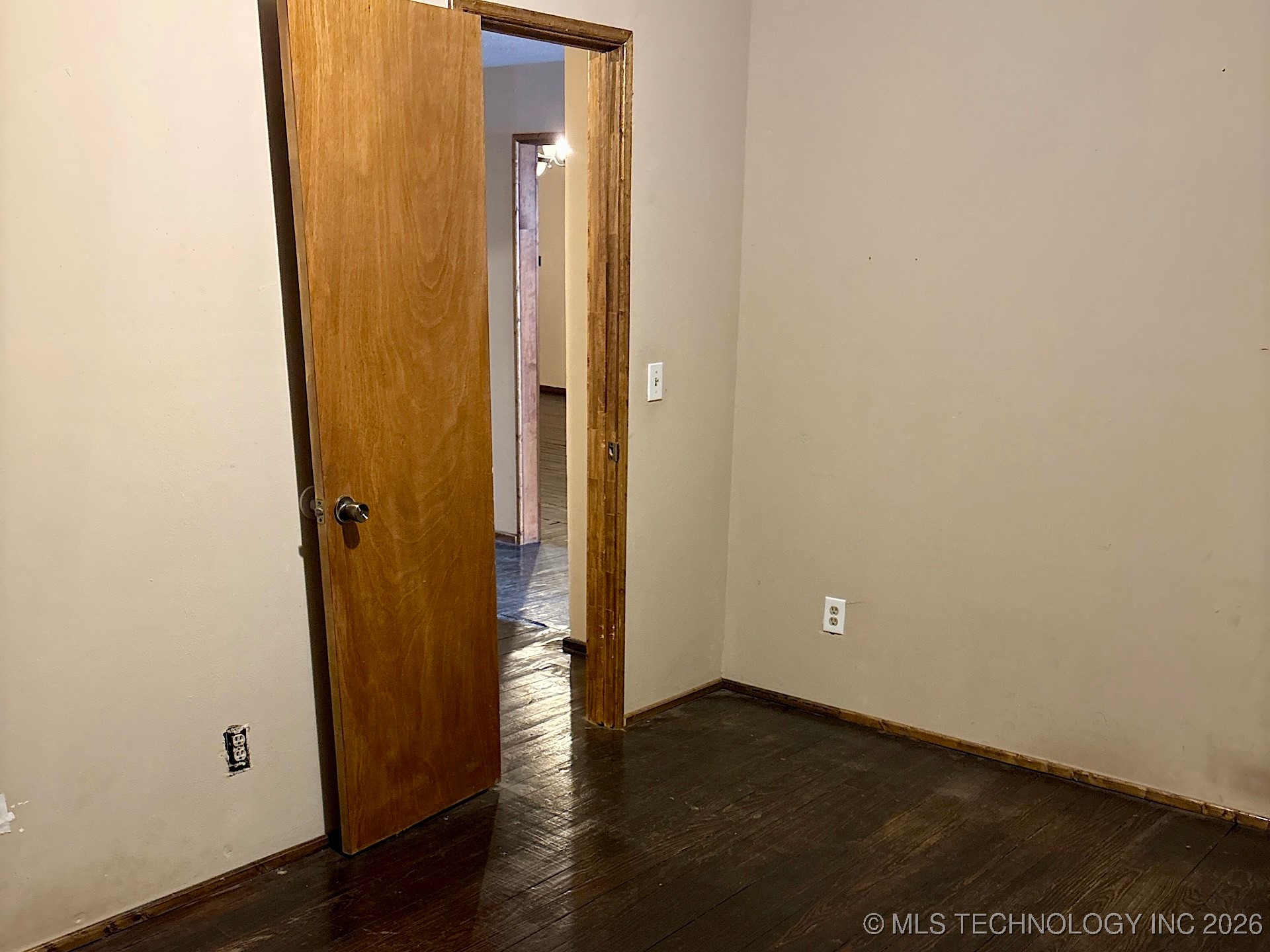 120 N Main Street Property Photo 19