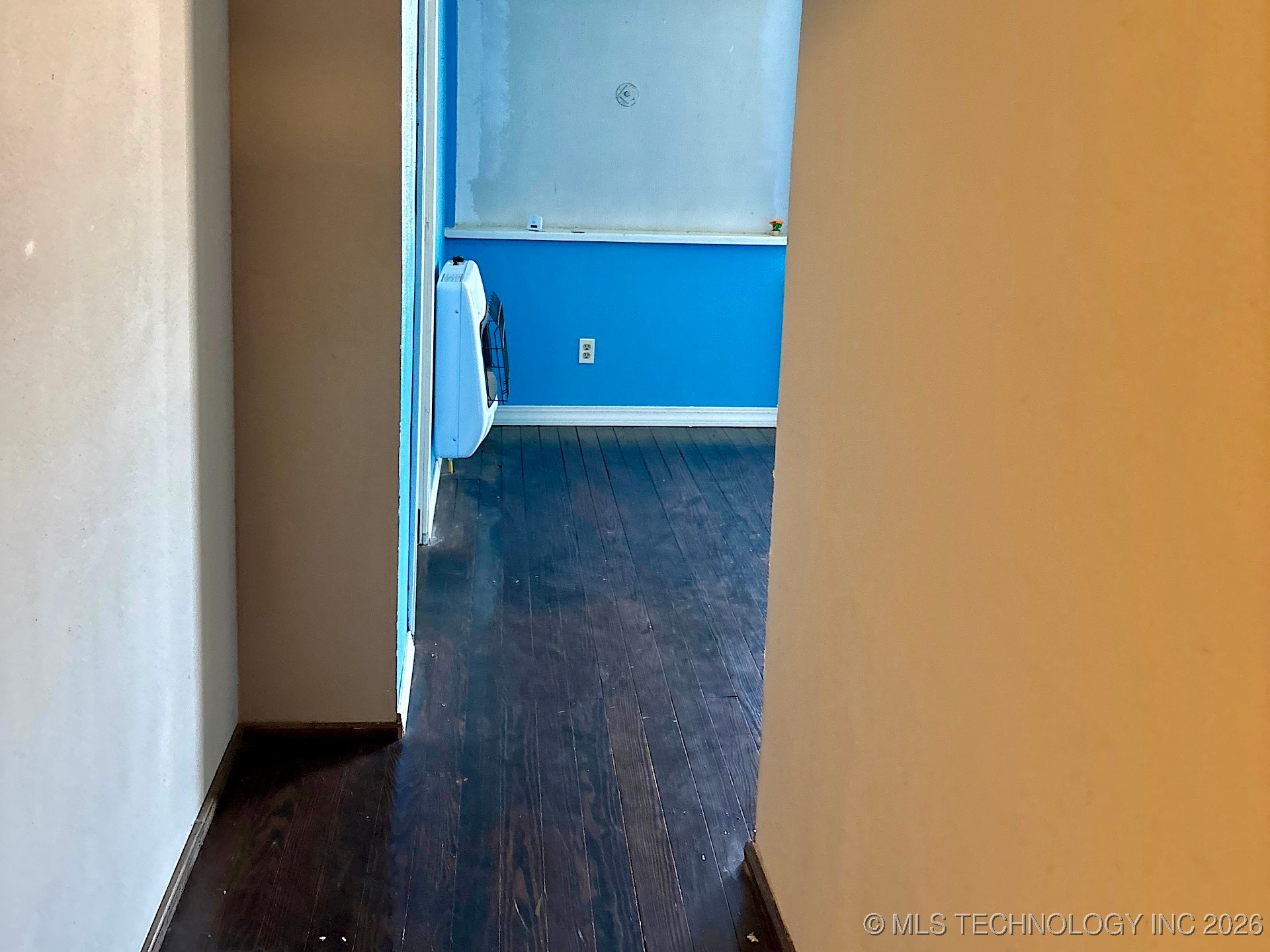 120 N Main Street Property Photo 24