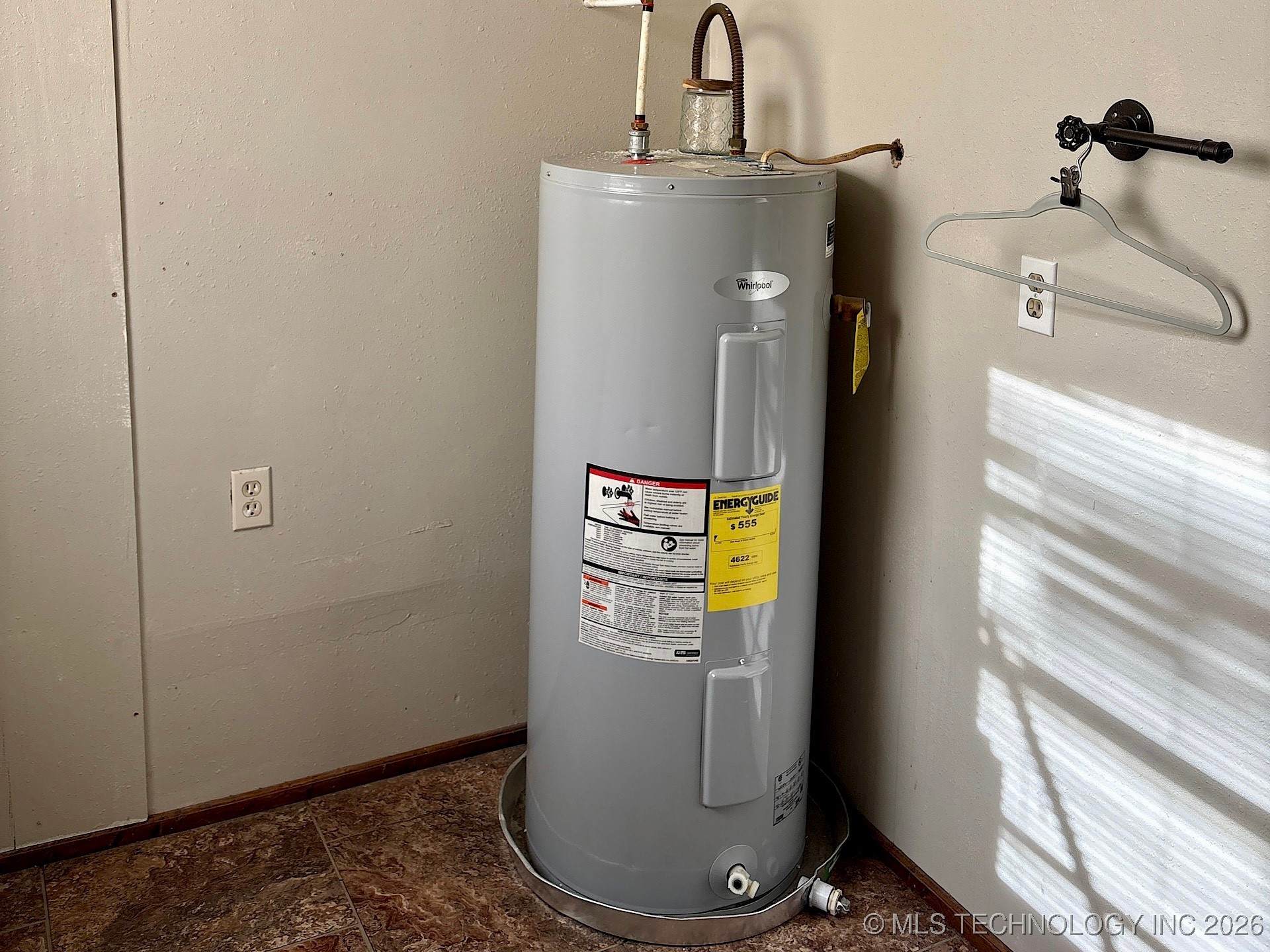 120 N Main Street Property Photo 42