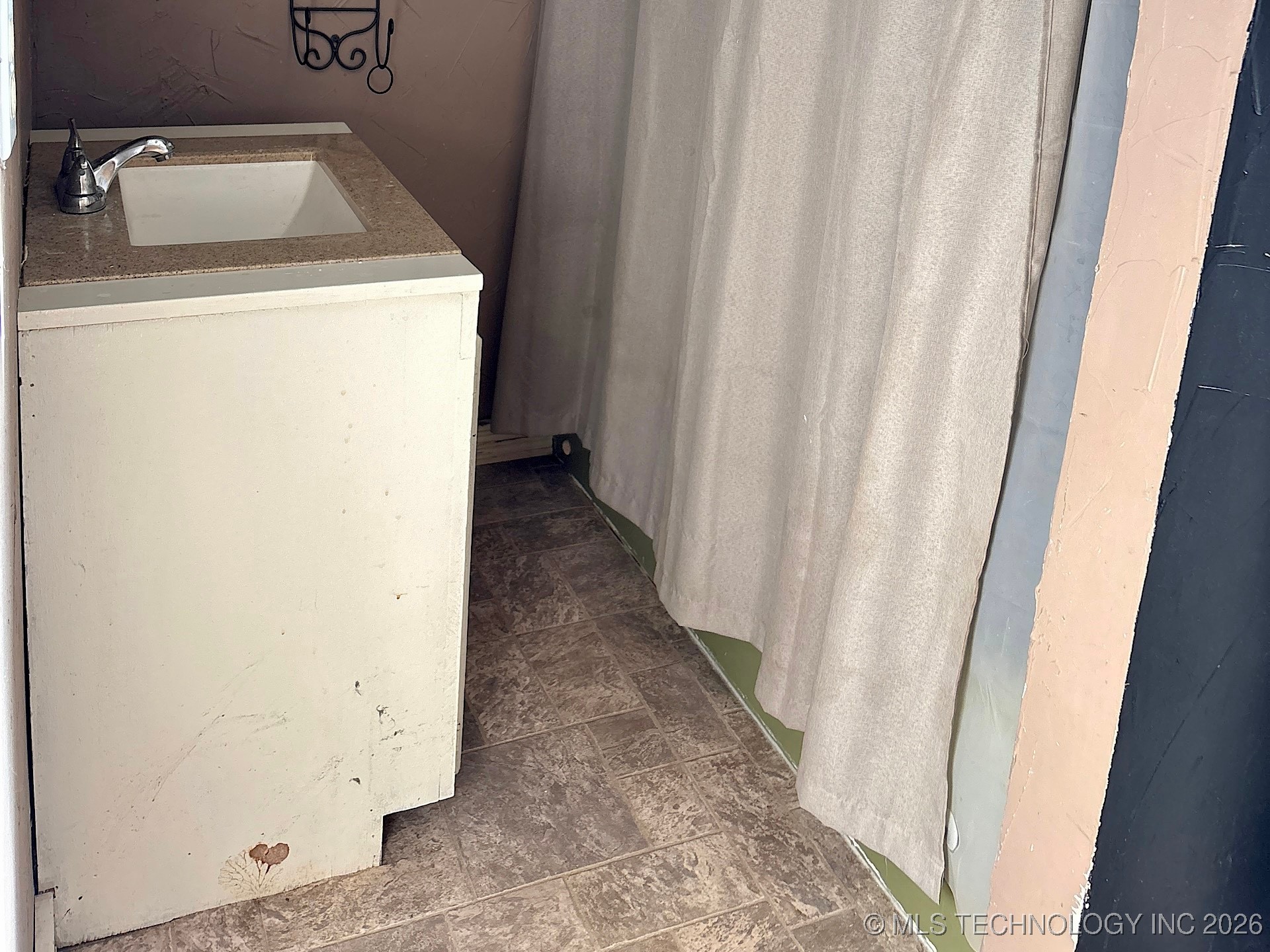 120 N Main Street Property Photo 47