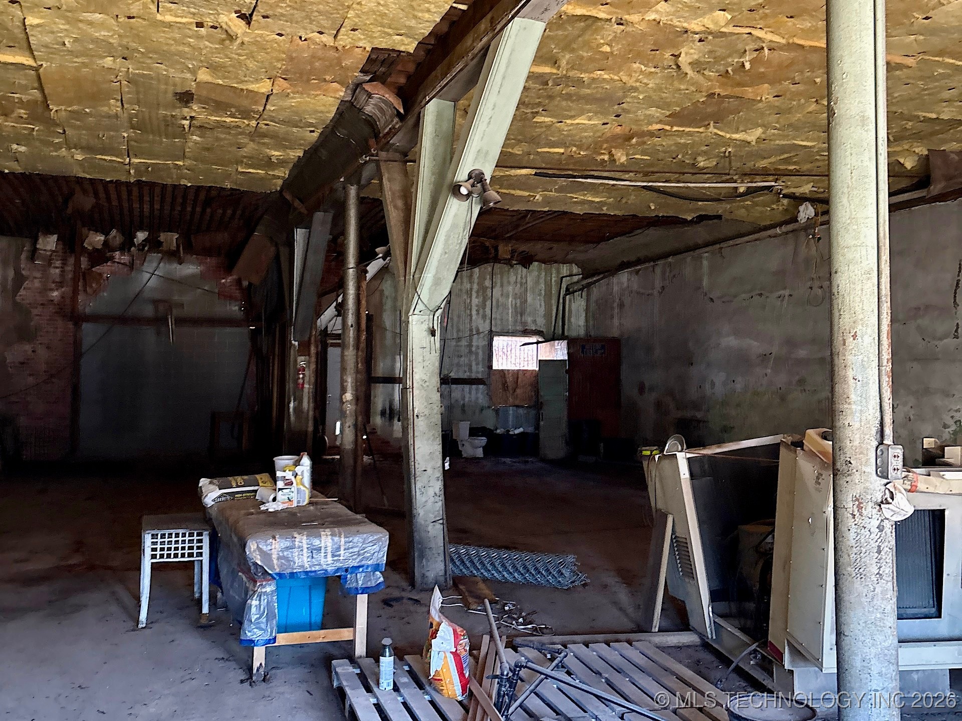 120 N Main Street Property Photo 58