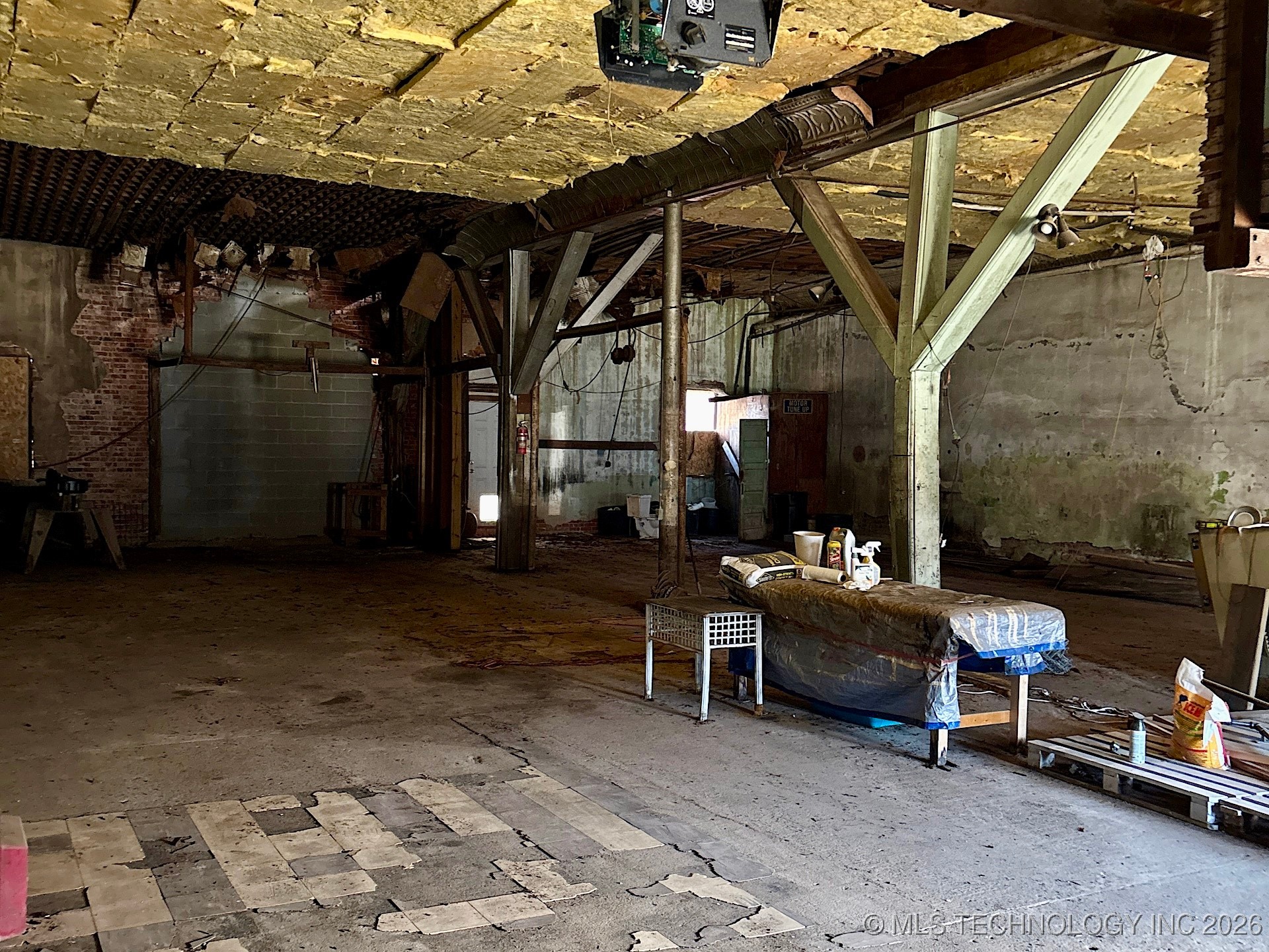 120 N Main Street Property Photo 59