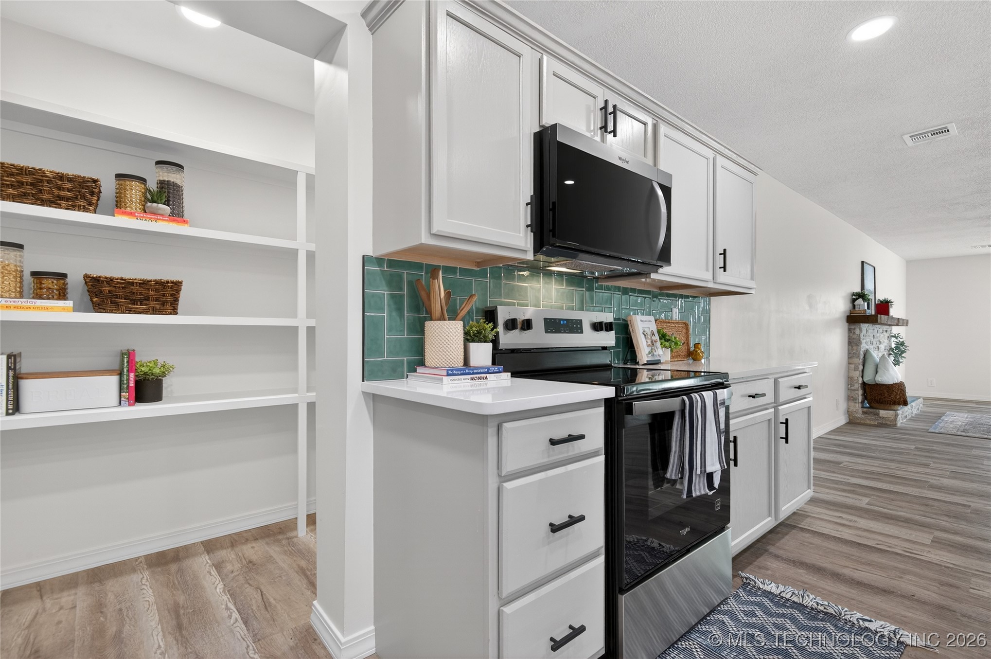 1 Se Shadowlake Drive 1 Property Photo 10