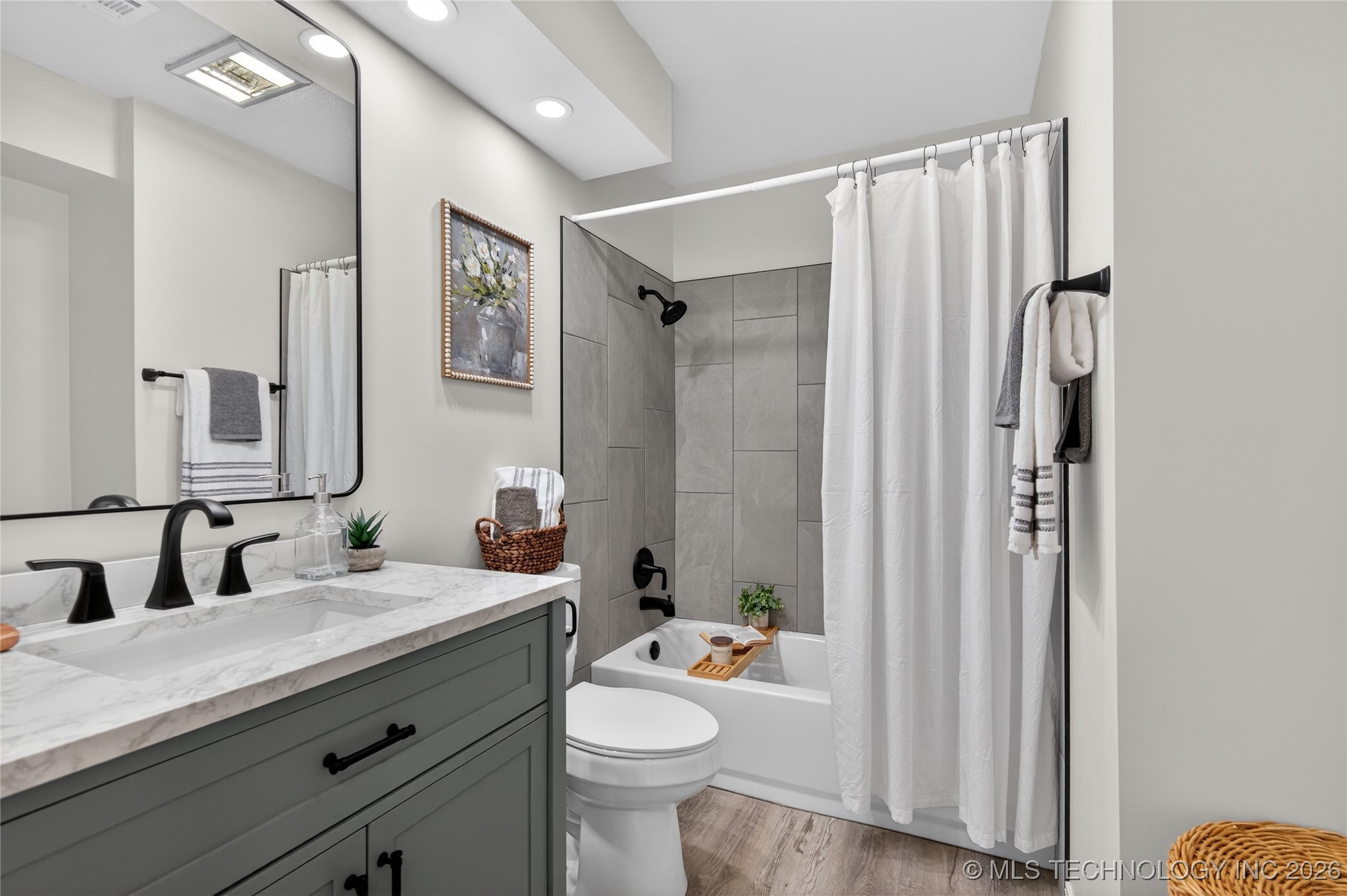 1 Se Shadowlake Drive 1 Property Photo 14