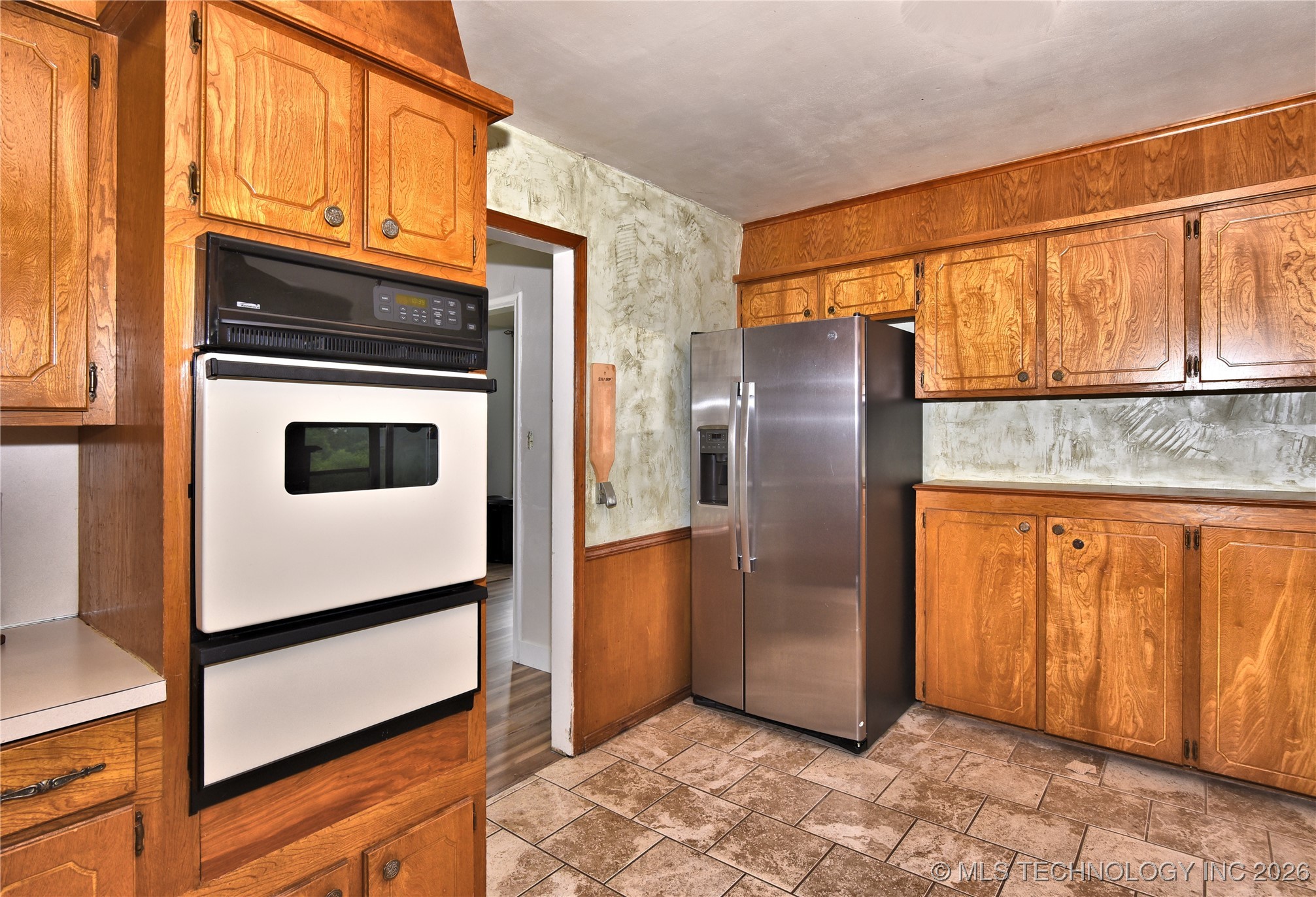 5424 E 7th Street Property Photo 18