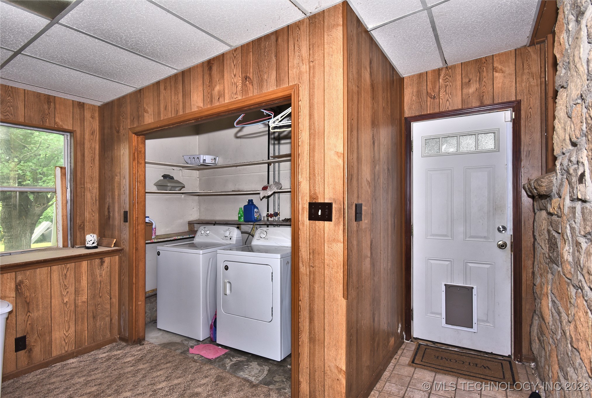 5424 E 7th Street Property Photo 19