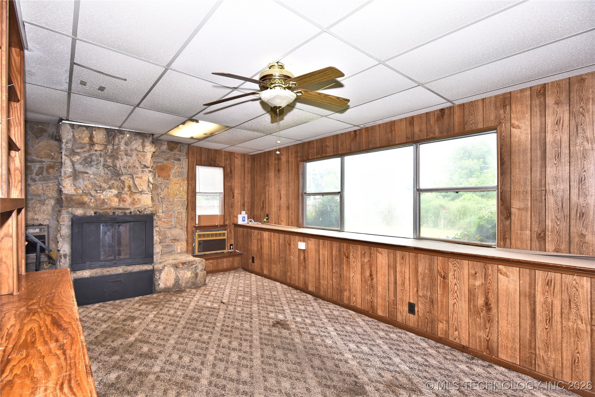 5424 E 7th Street Property Photo 20