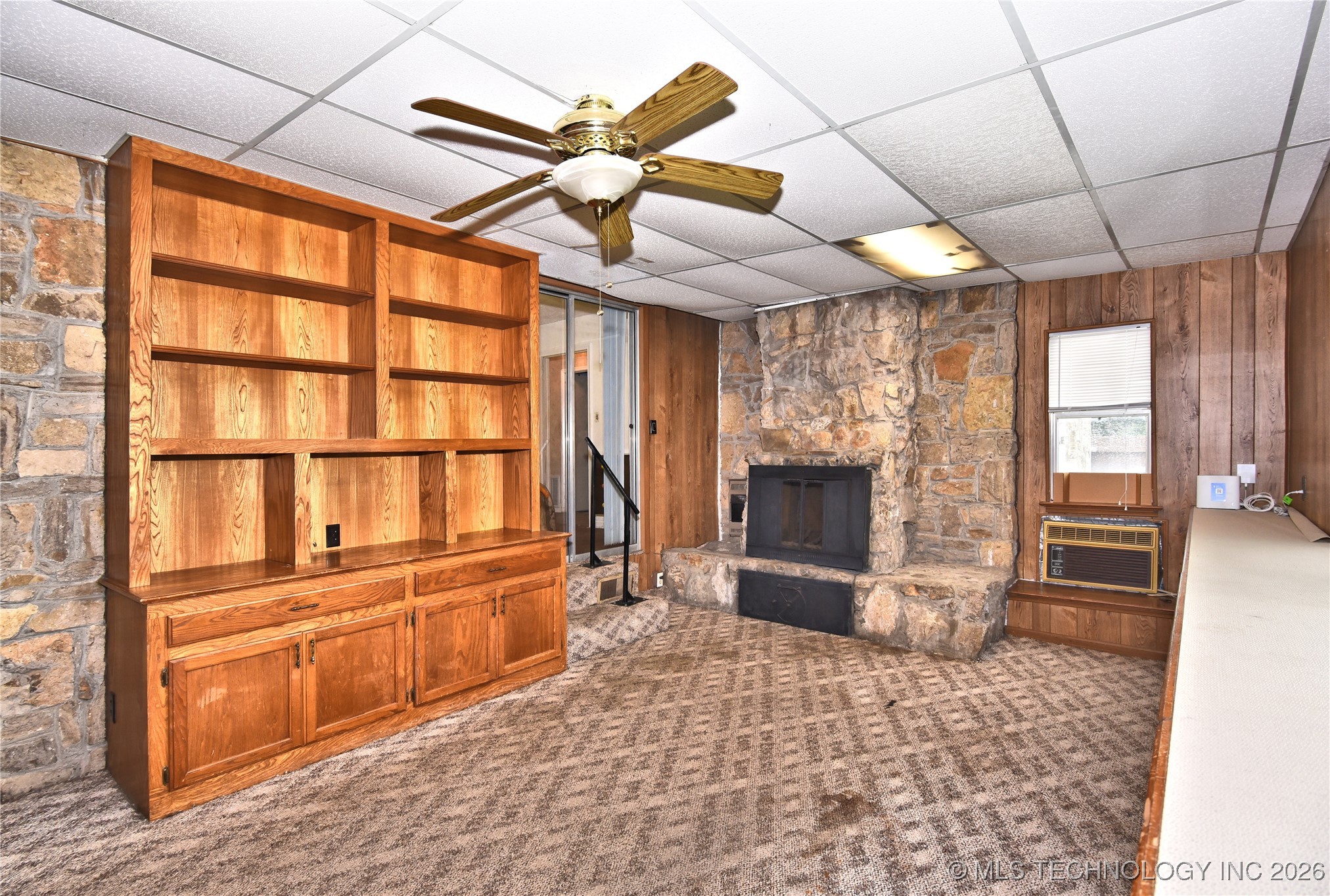 5424 E 7th Street Property Photo 21