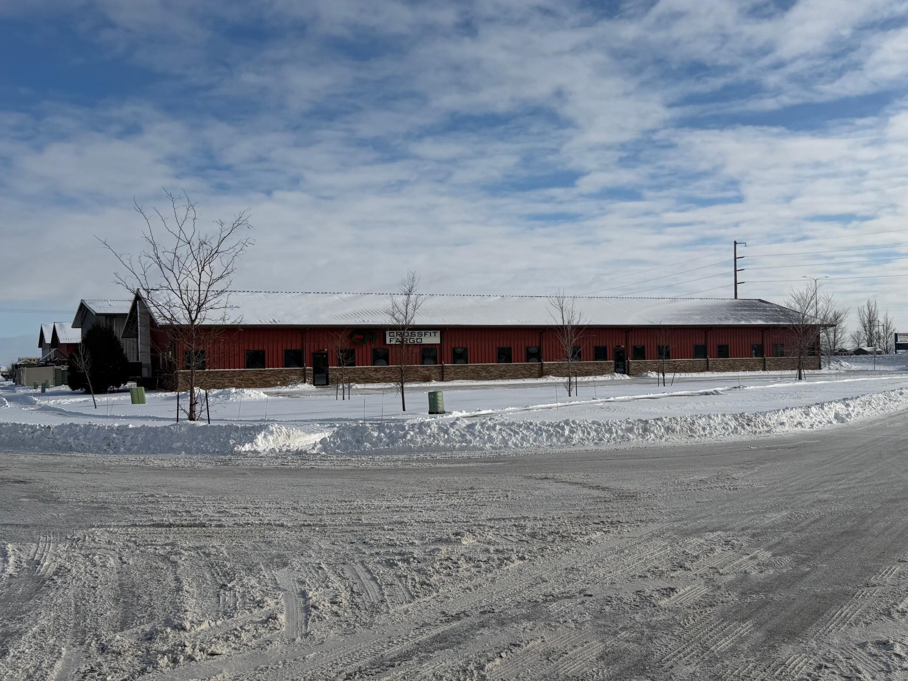 5292 51 Avenue S Property Photo 3