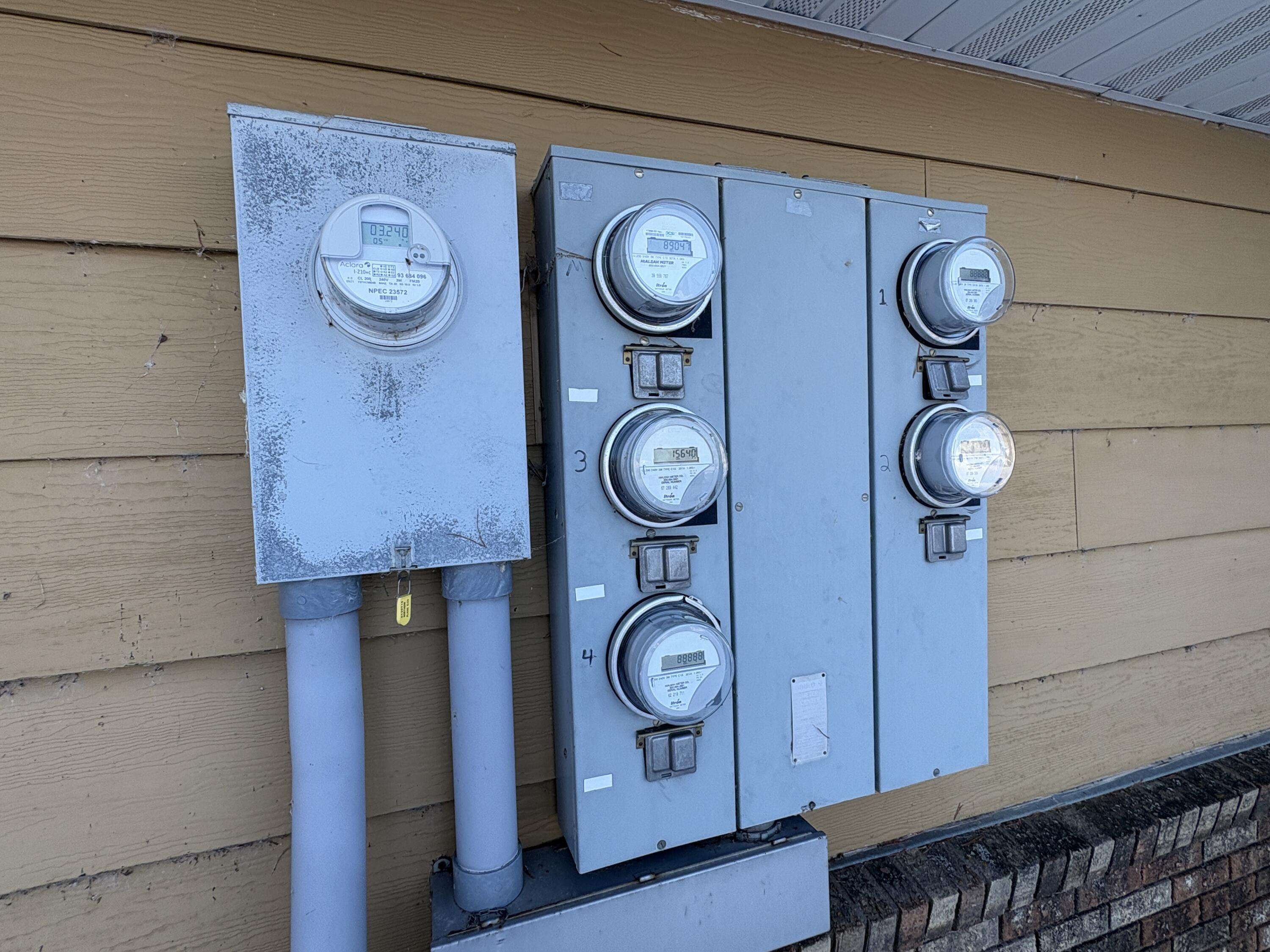 302 Main Street N Property Photo 21