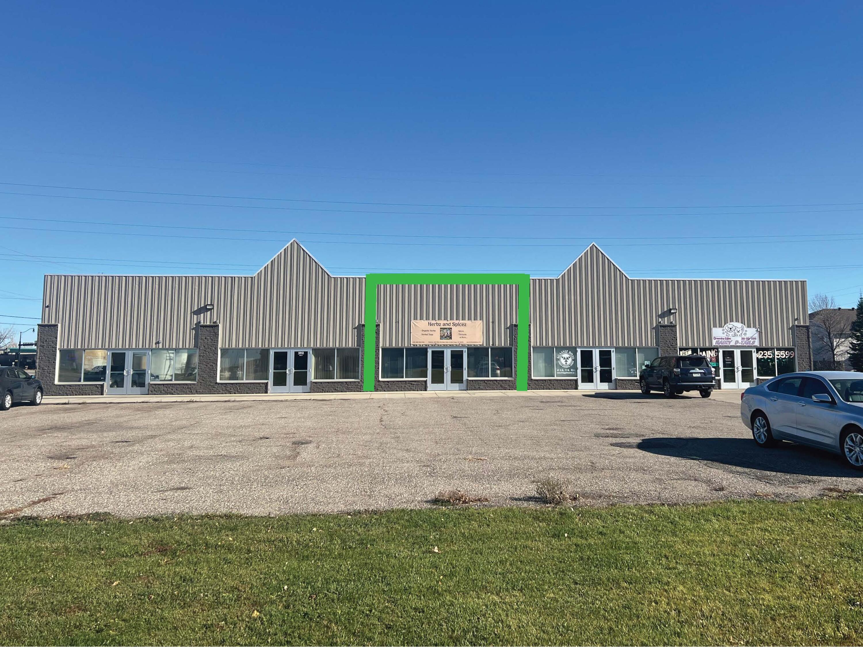 1613 3rd St W Property Photo 1