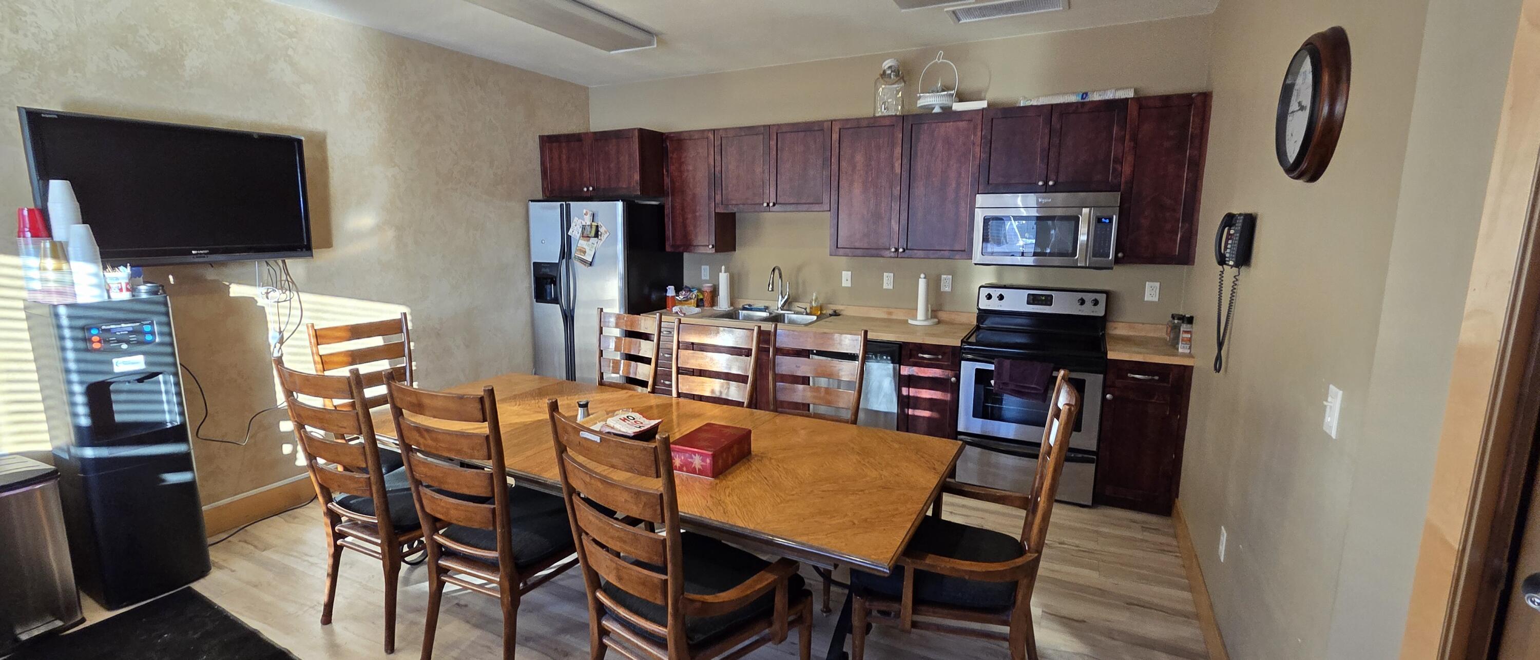 2601 S University Drive Property Photo 12