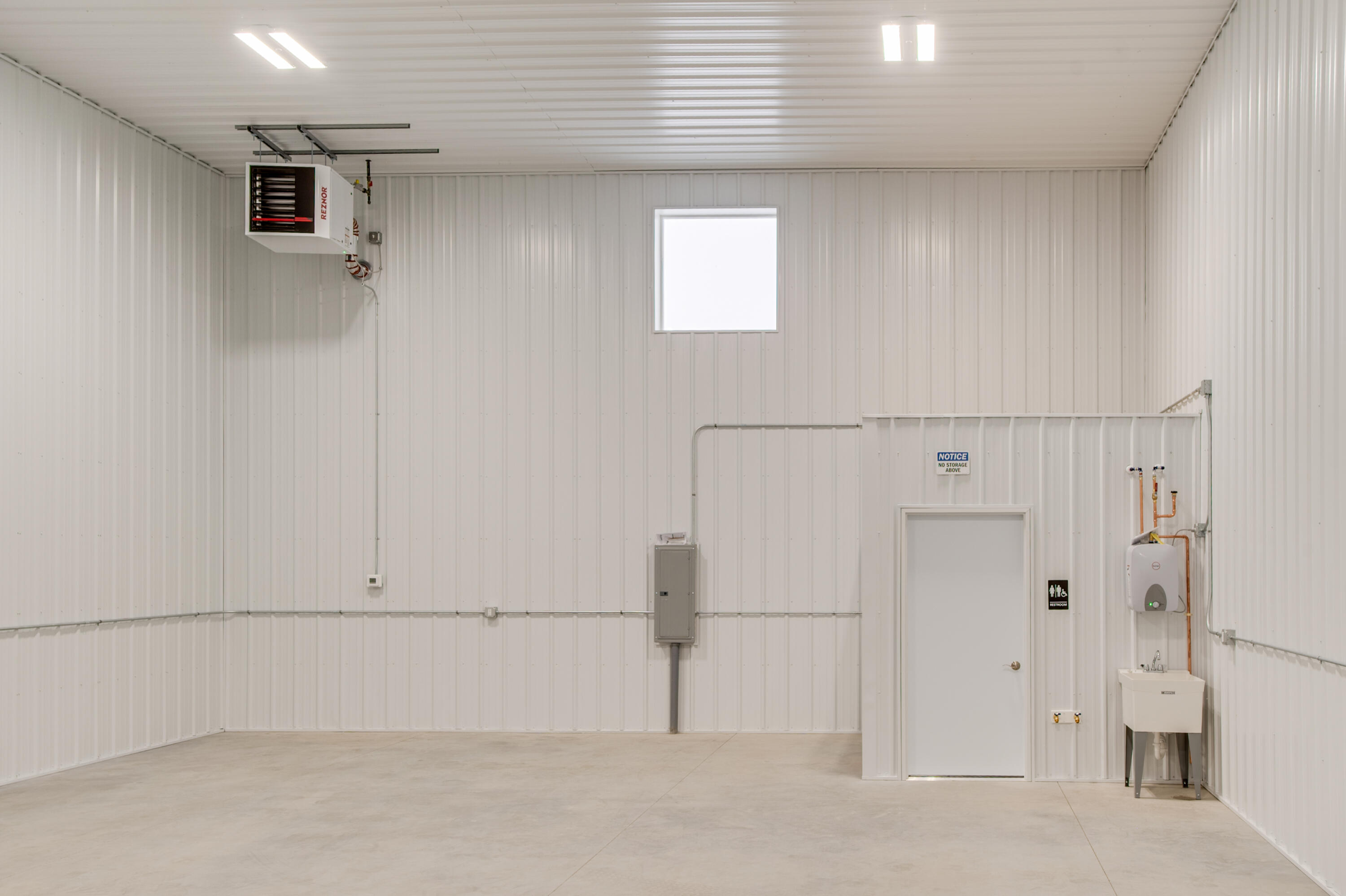 5598 13th Ave N #4 Property Photo 1