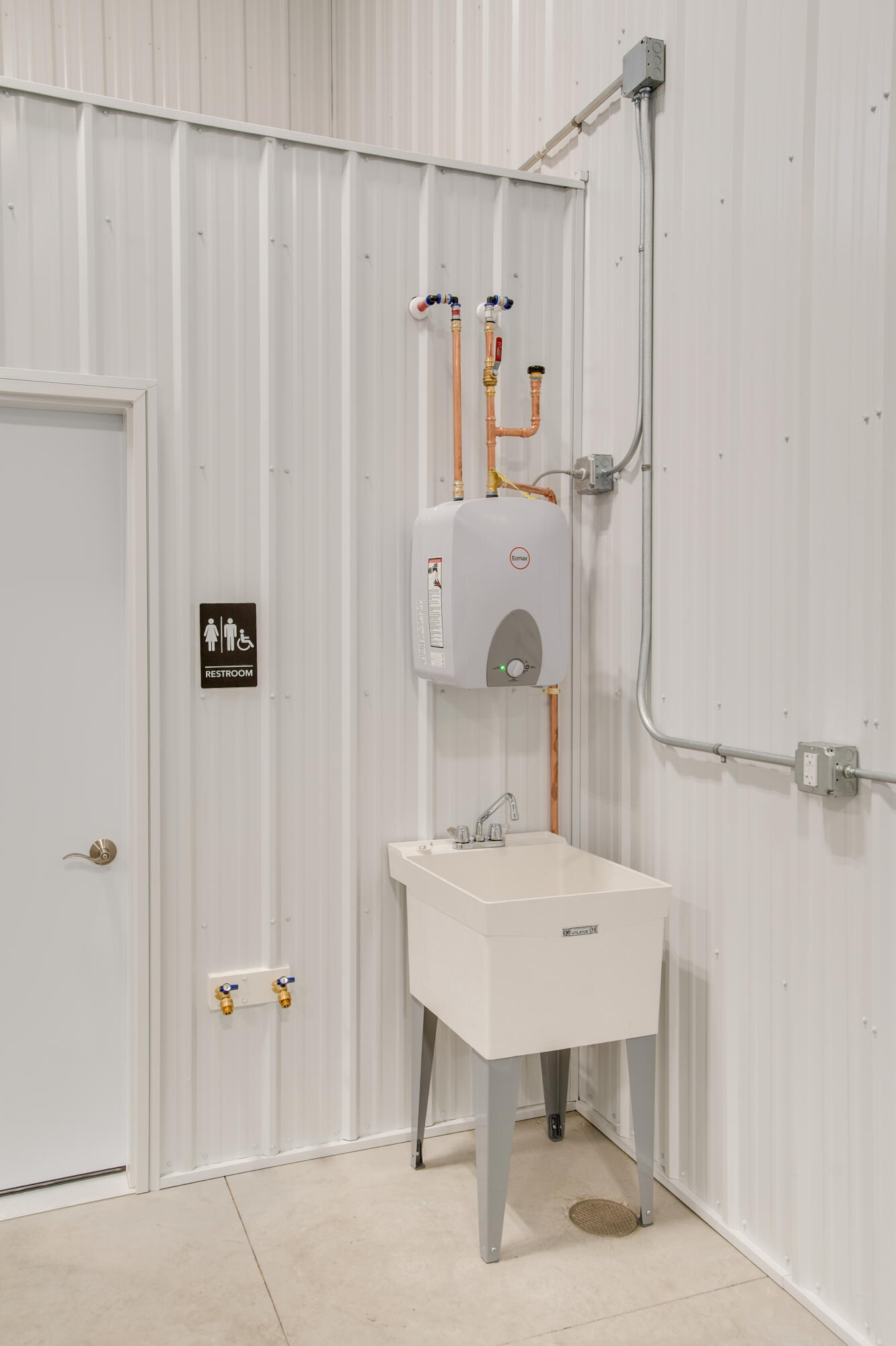 5598 13th Ave N #4 Property Photo 7