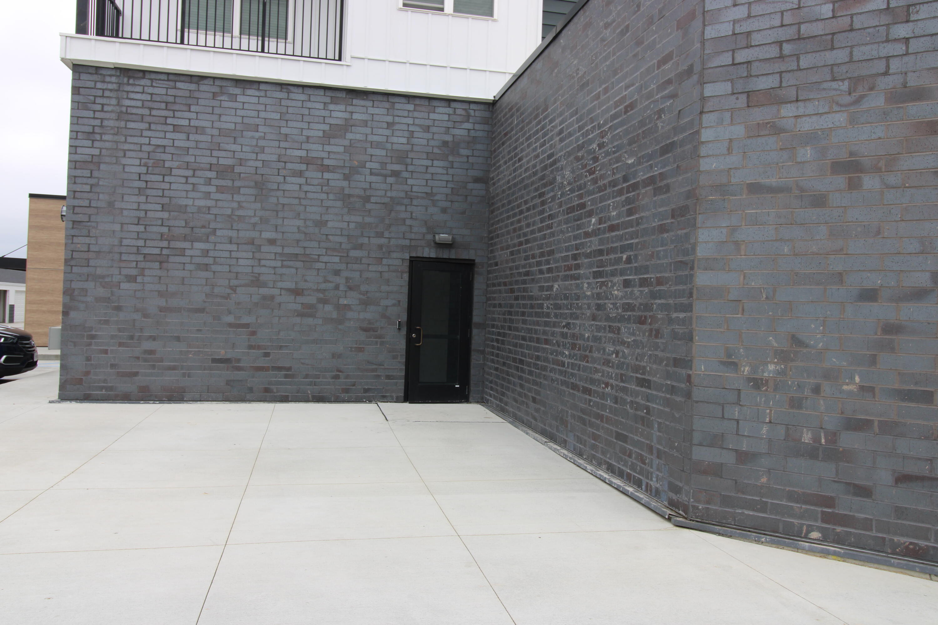 4711 45 Street S Property Photo 3