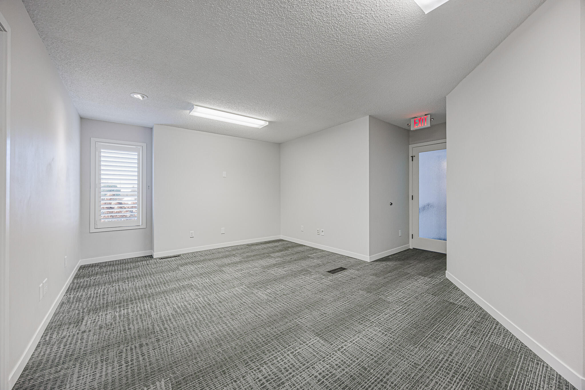 3120 15 Street S Property Photo 3