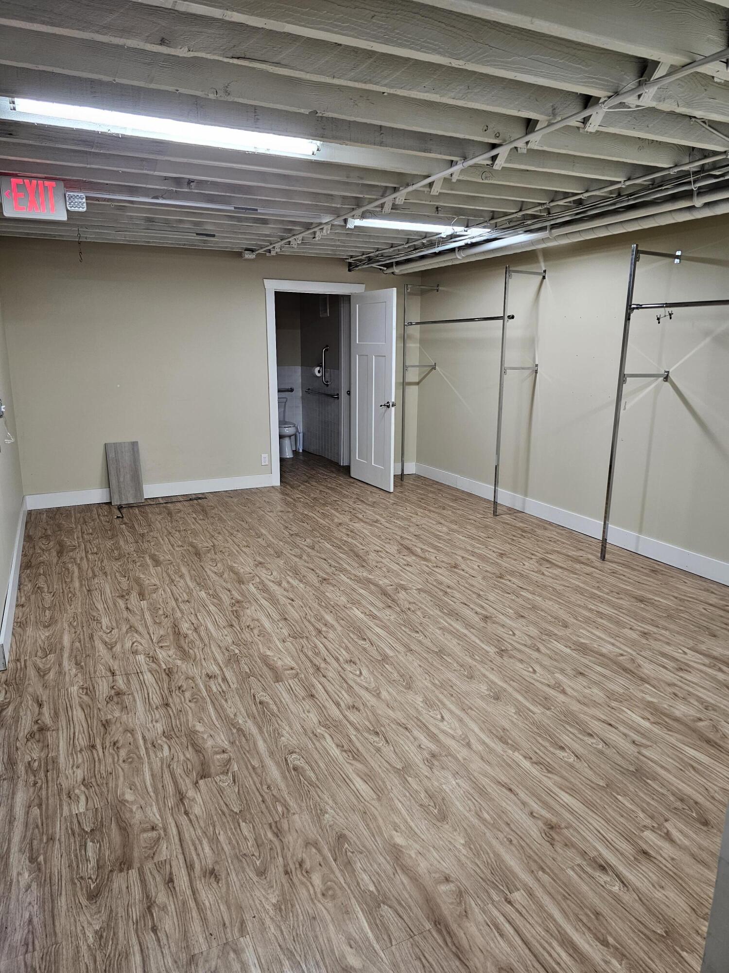 303 Broadway N Property Photo 7