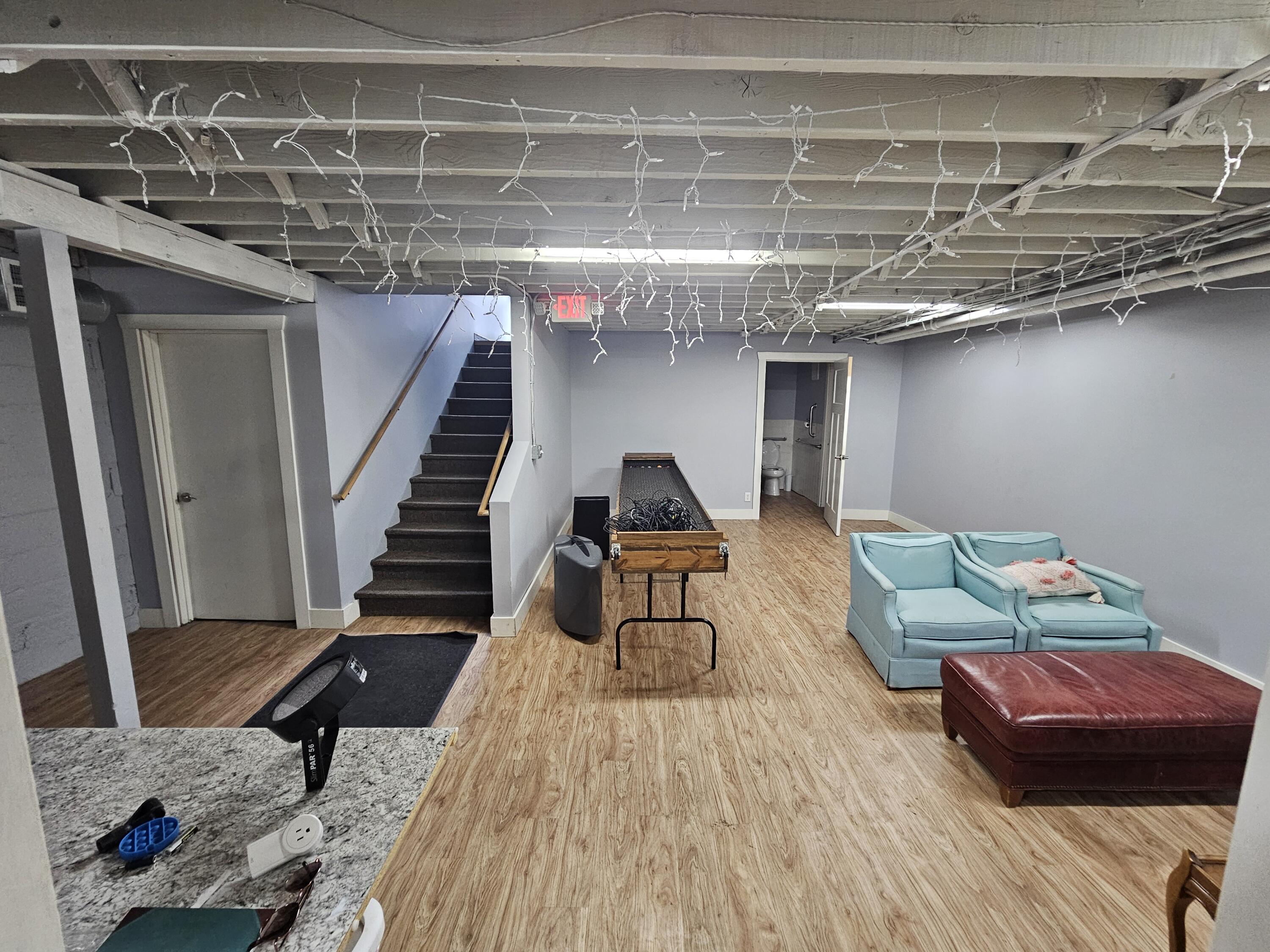 303 Broadway N Property Photo 8