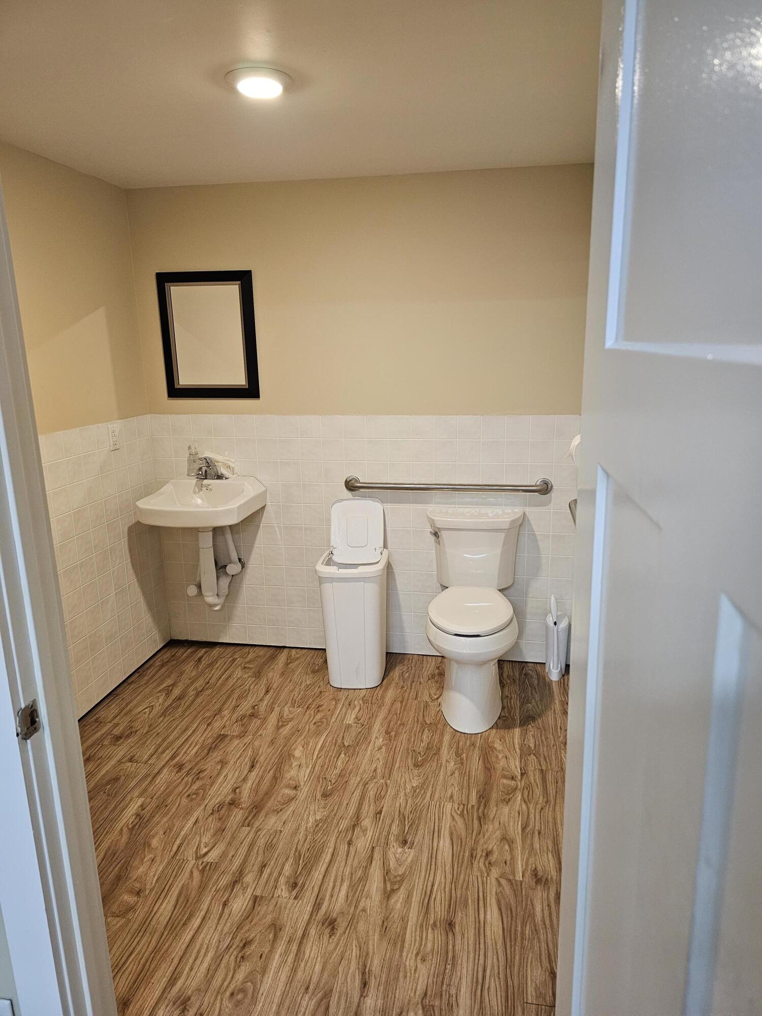 303 Broadway N Property Photo 9