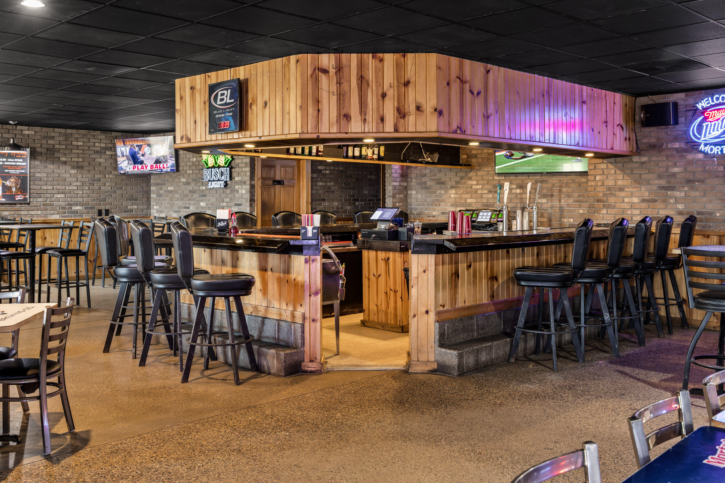 205 1st Street Sw Property Photo 9