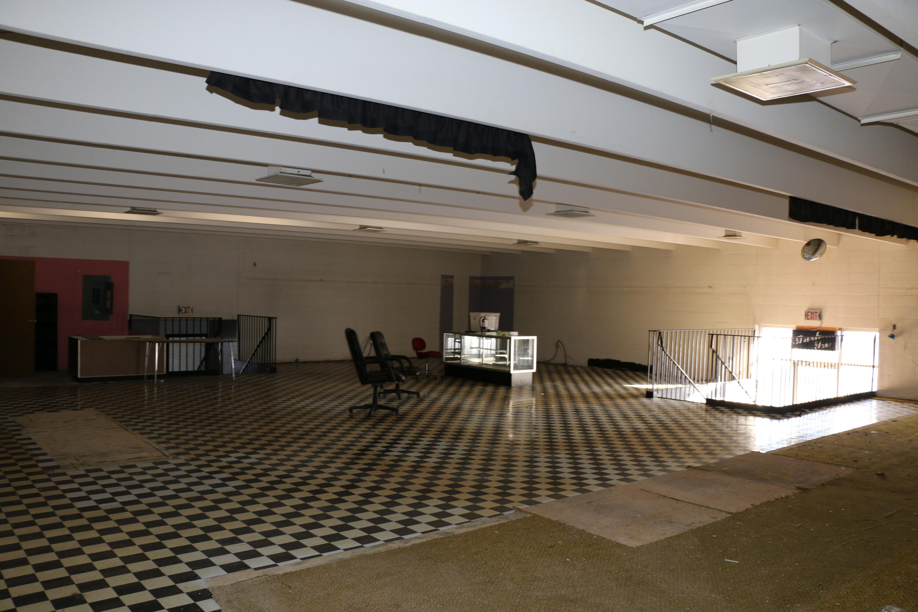 123 8th Street S Property Photo 3