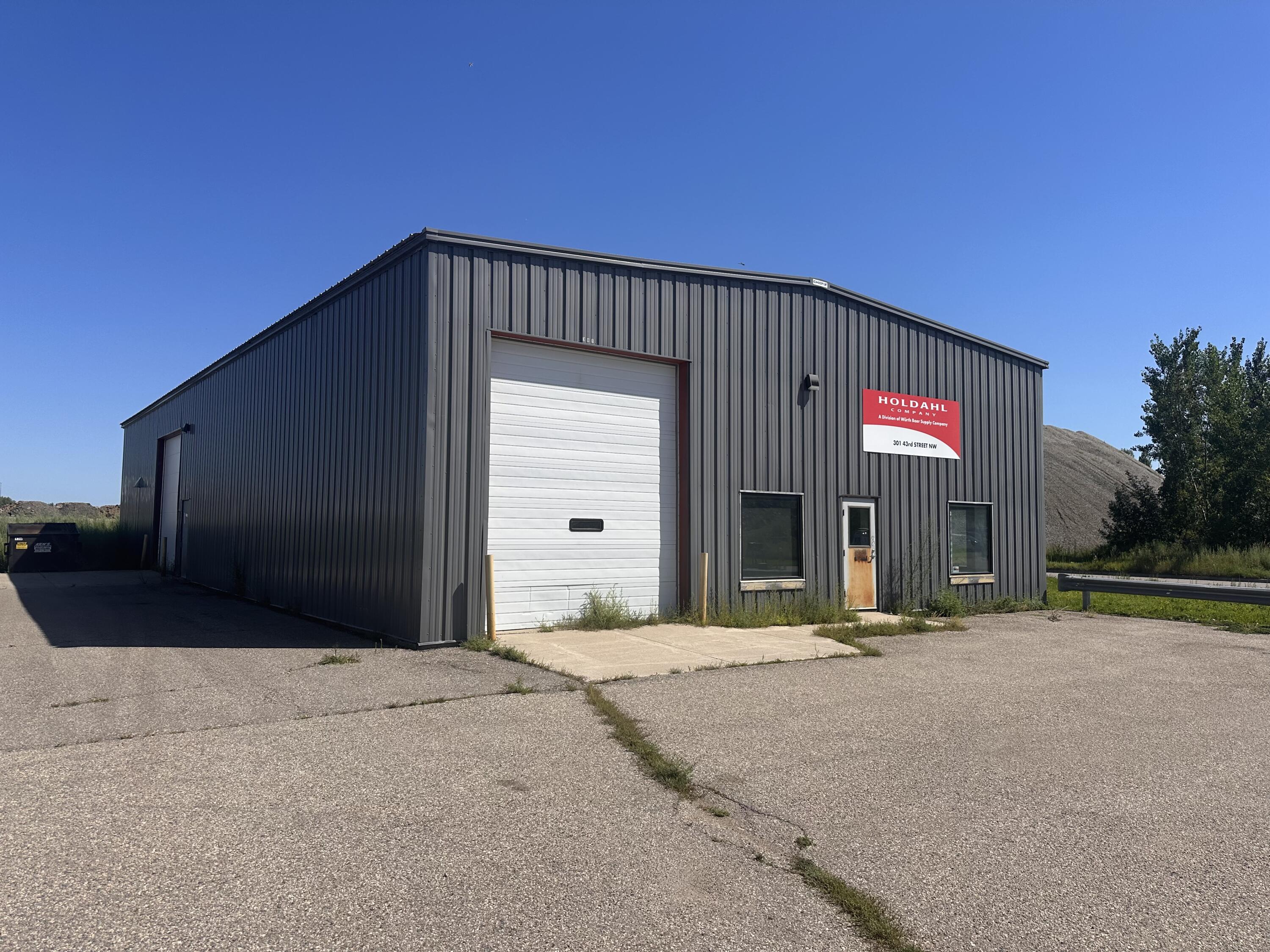 301 43rd Street N Property Photo 1