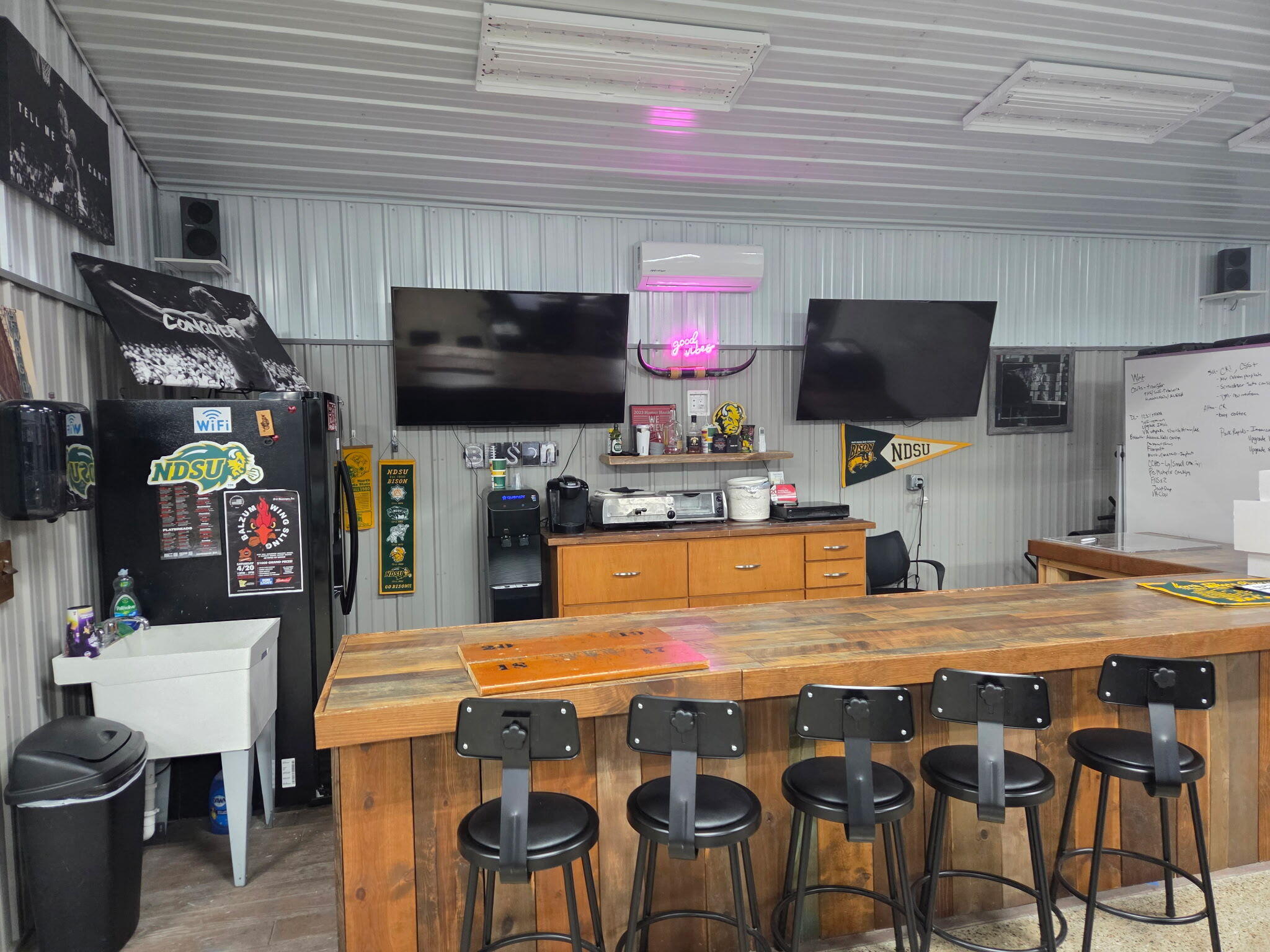 2227 Sheyenne Street Property Photo 4