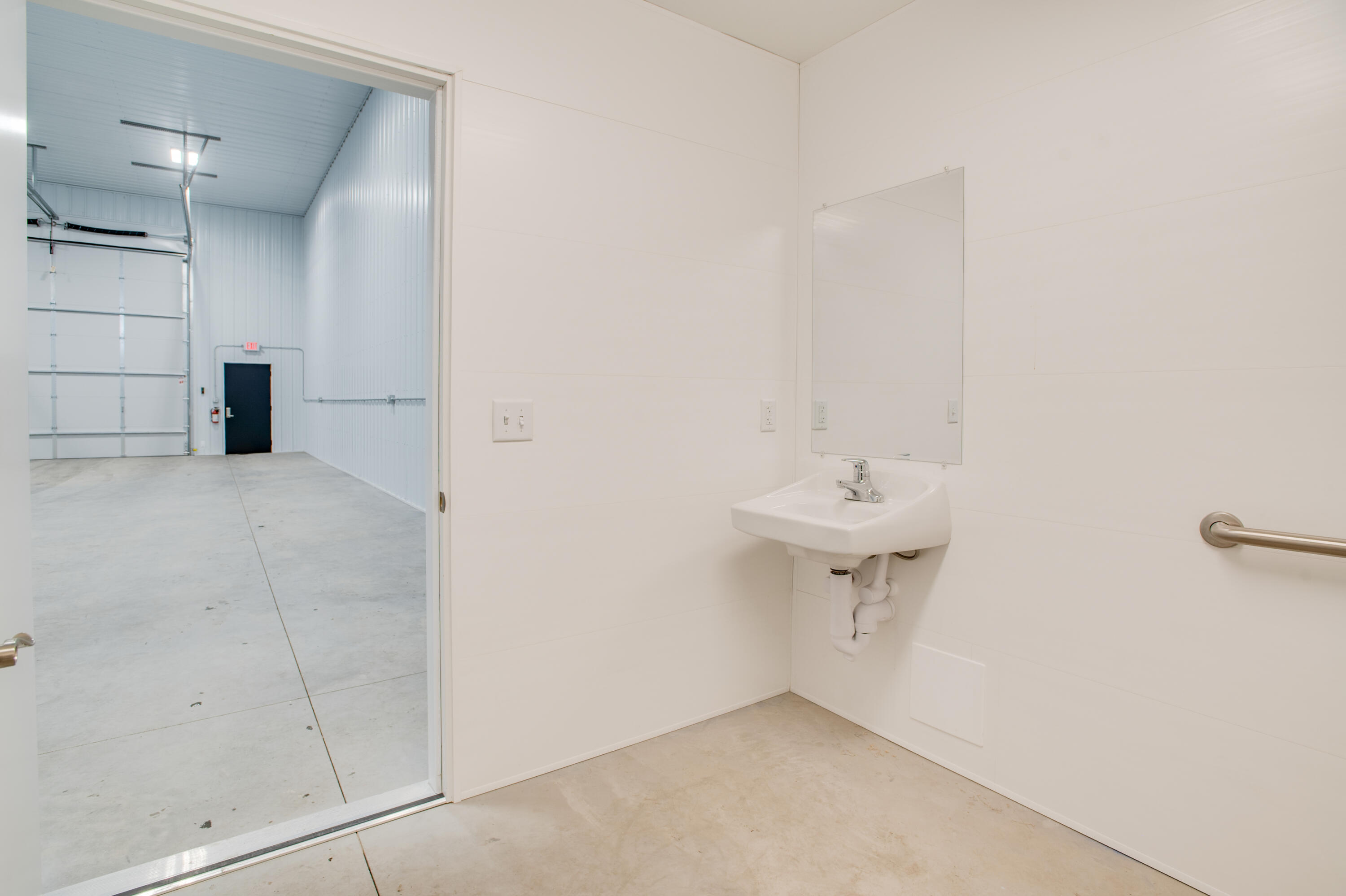 5598 13th Avenue N Property Photo 8