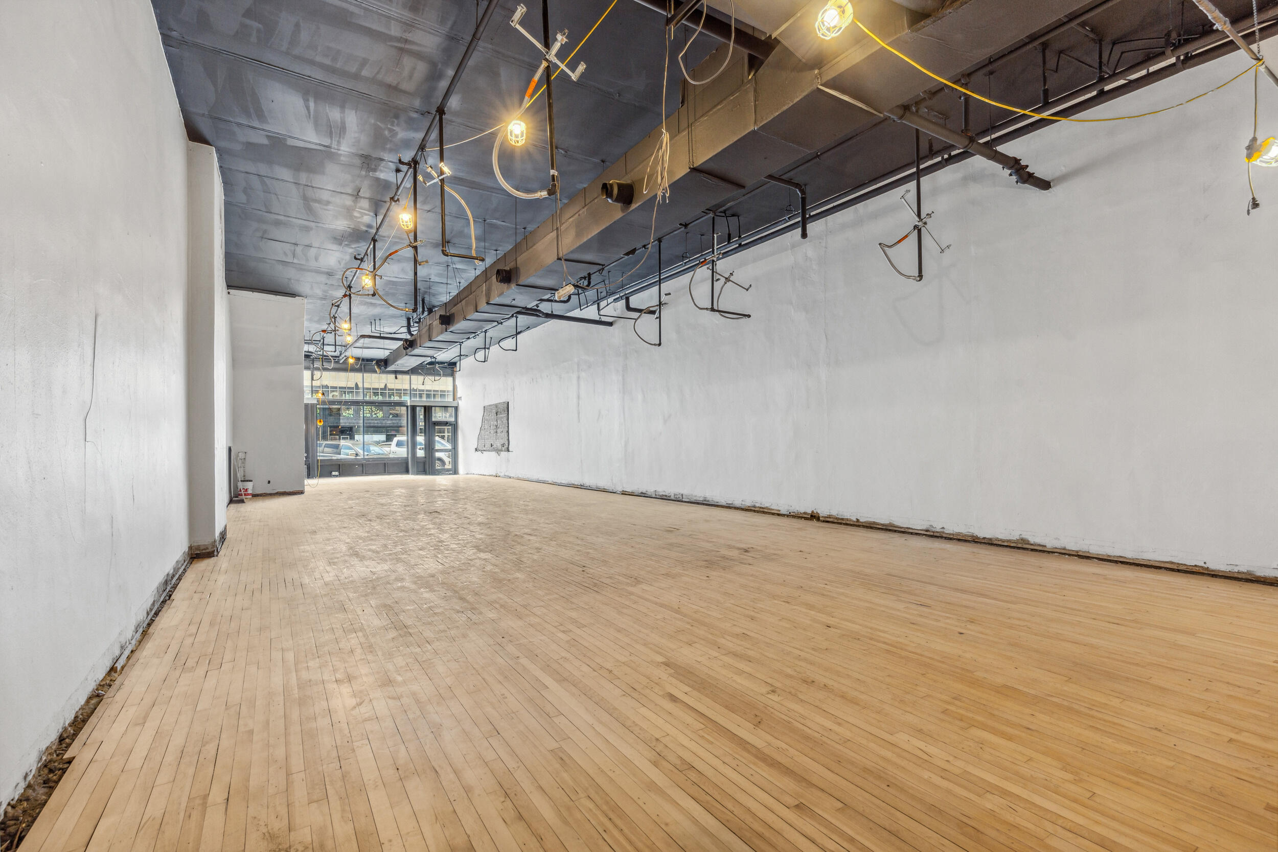 115 Broadway N Property Photo 3