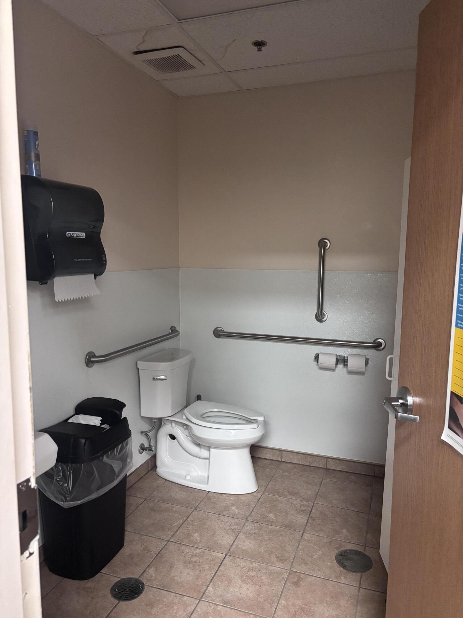 3163 Bluestem Drive Property Photo 6